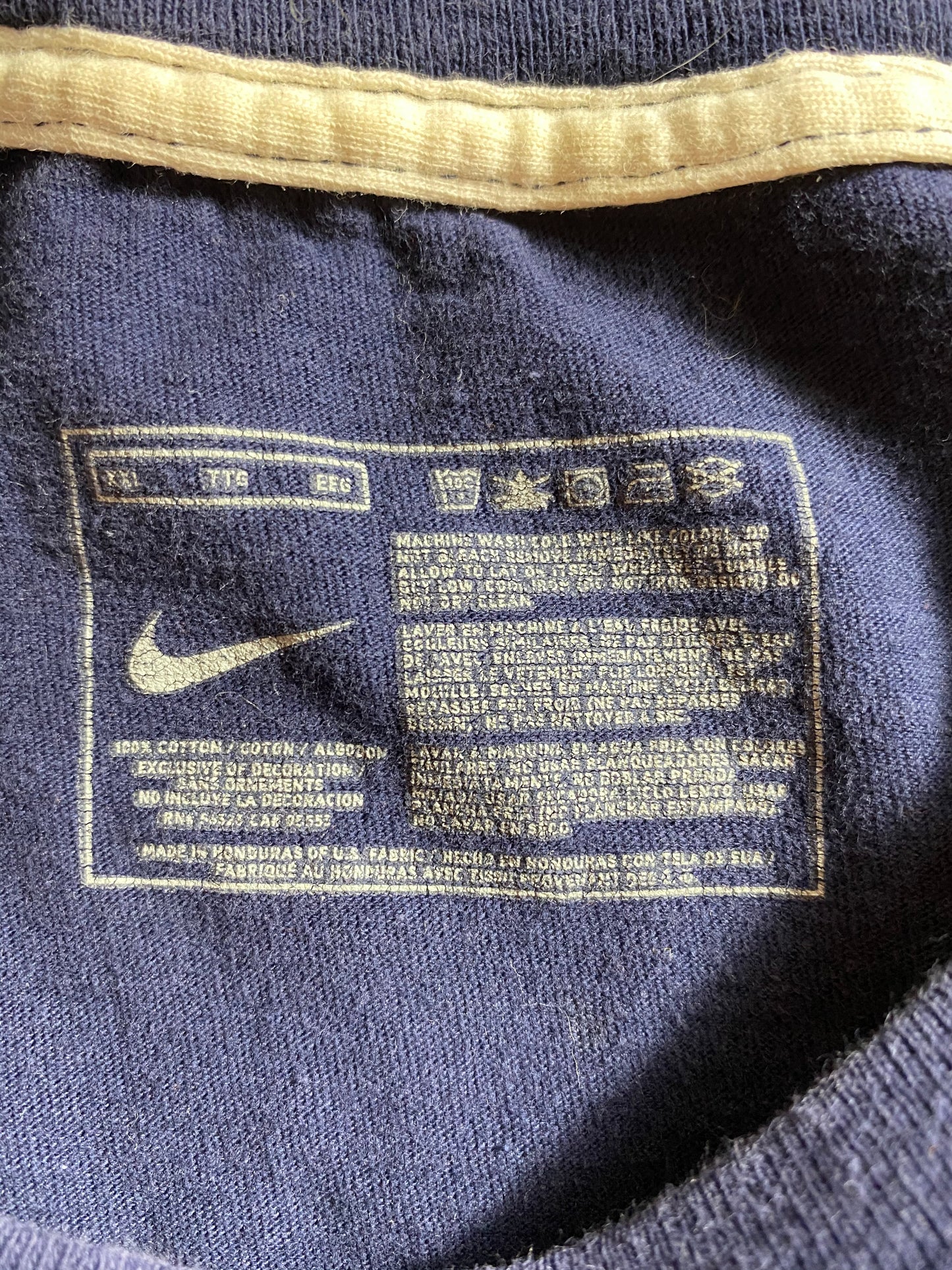 00’ NIKE Mini Swoosh Size XXL Vintage T-shirt / 8757