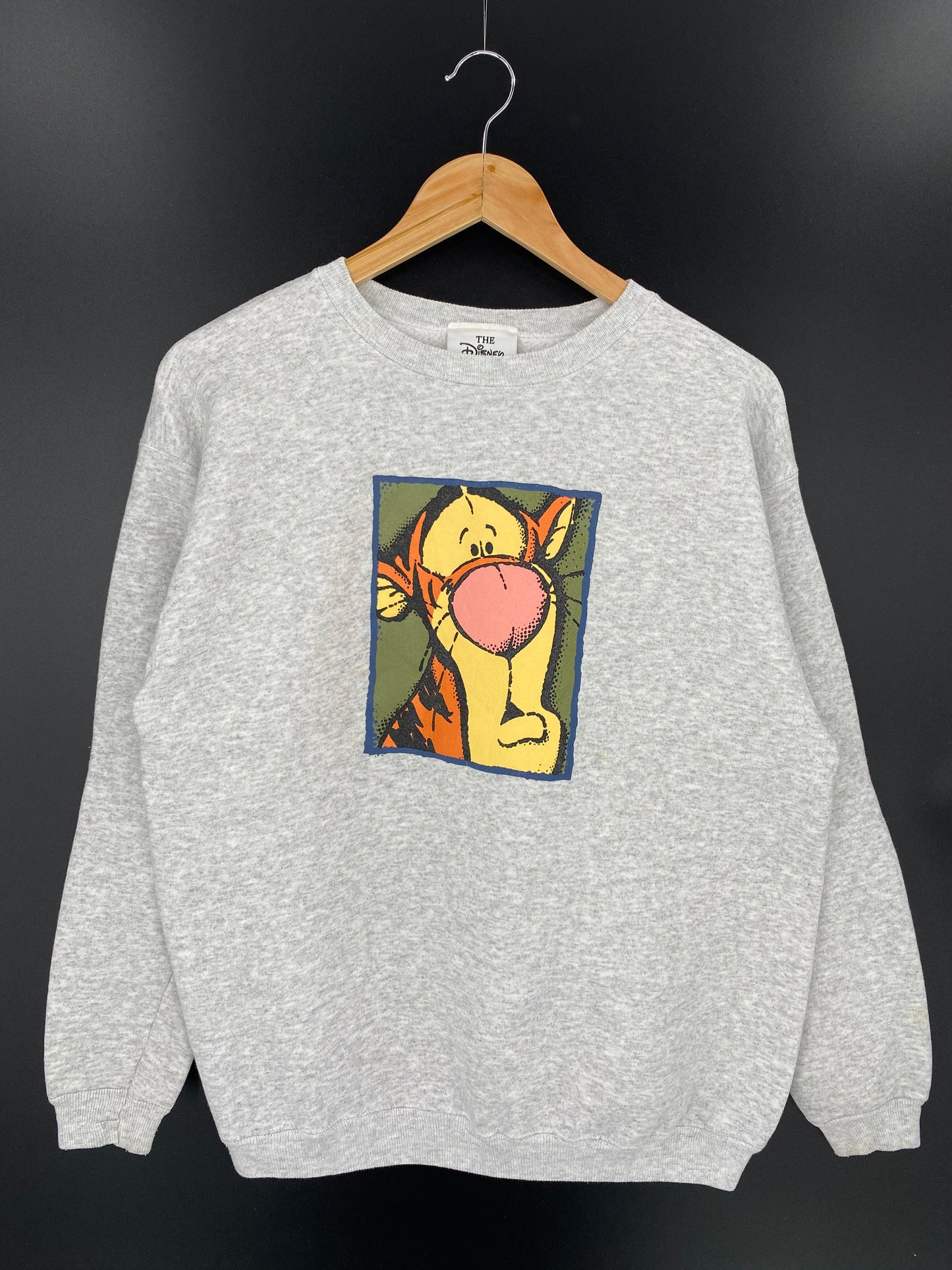 00’ Disney Tigger Made in USA Size L Vintage Sweat-shirt / 7493