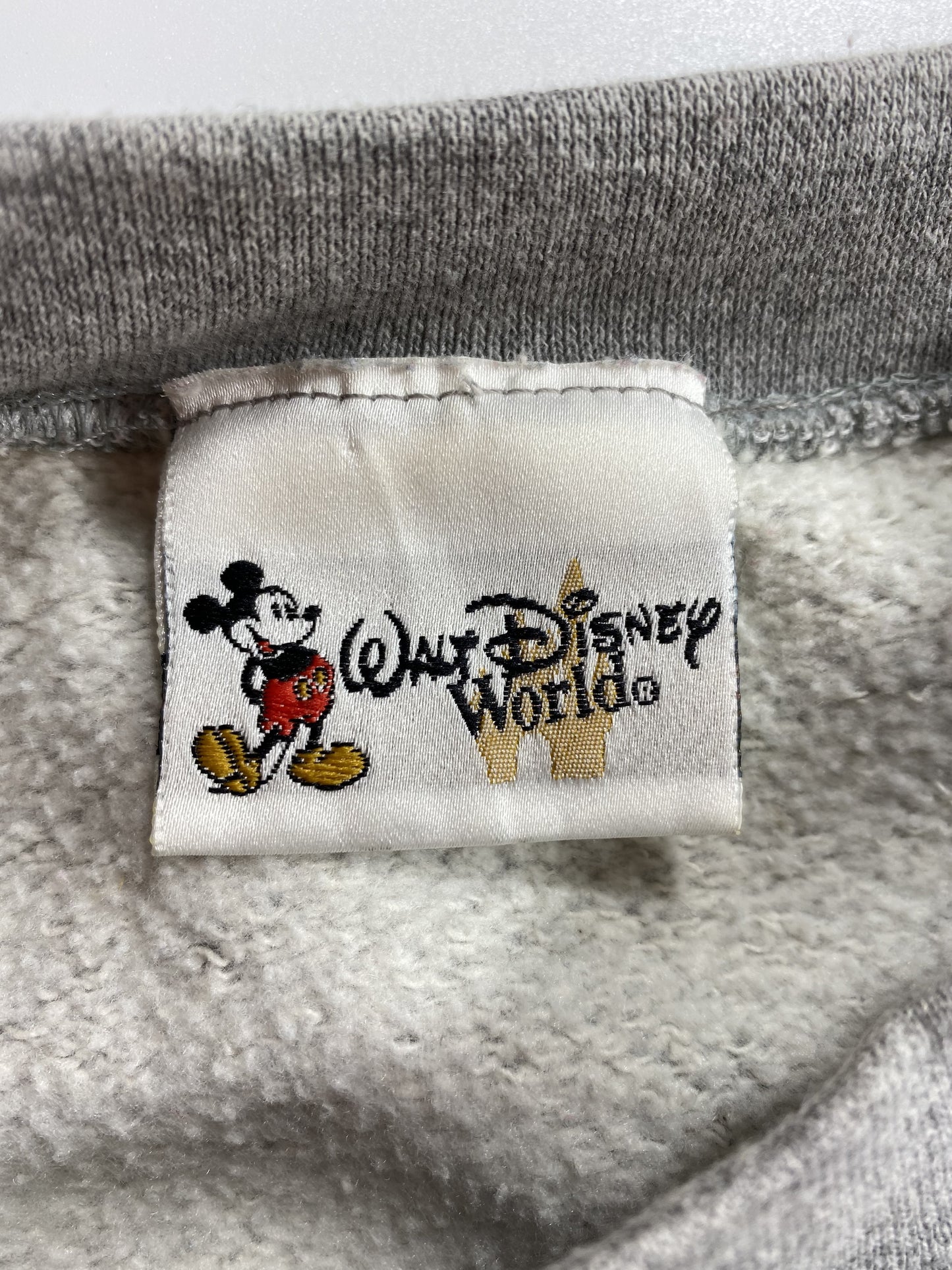 00’ DISNEY PIRATES OF CARIBBEAN Made in USA Size L Vintage Sweat-shirt /k6190