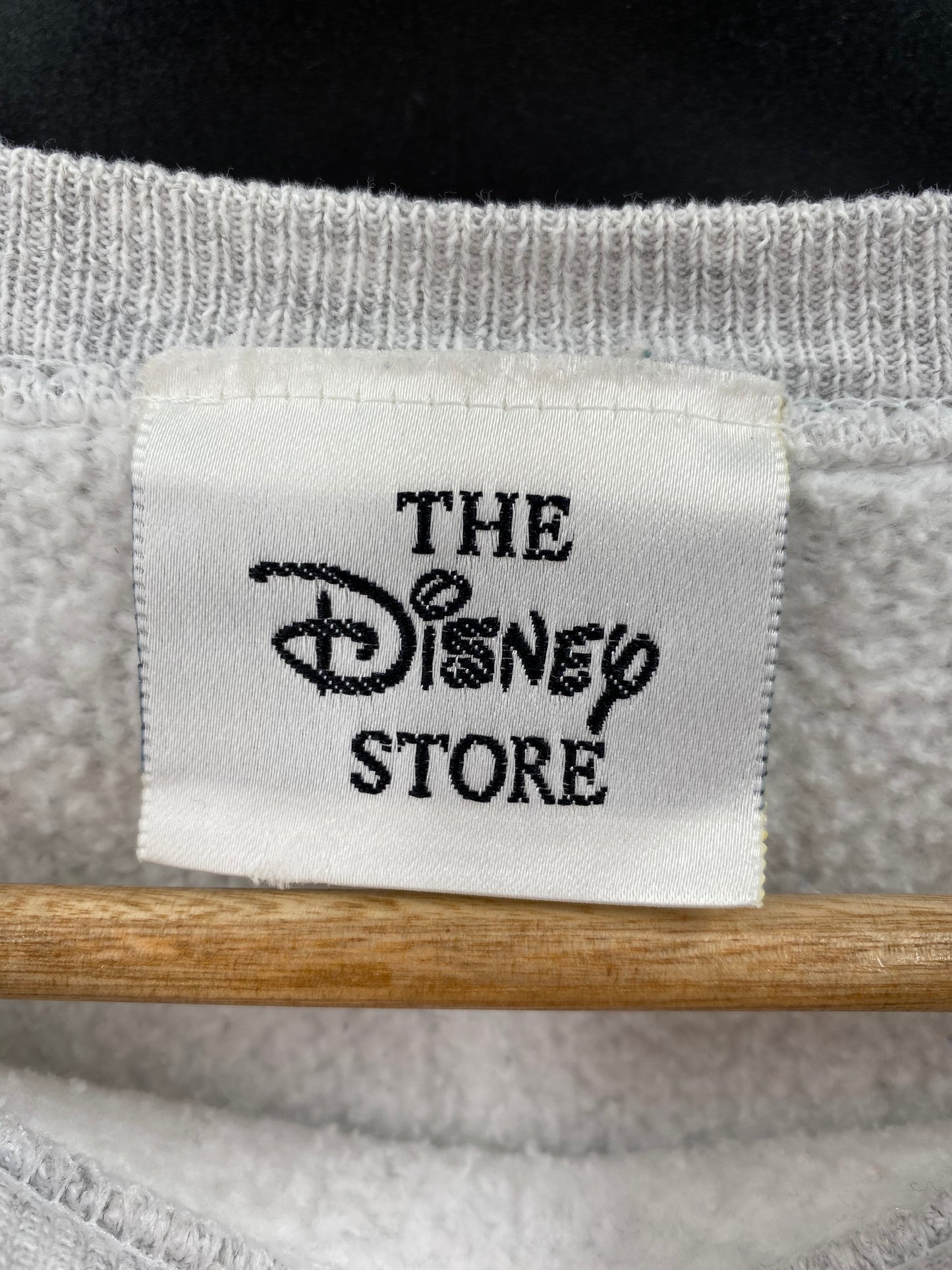 00’ Disney Tigger Made in USA Size L Vintage Sweat-shirt / 7493