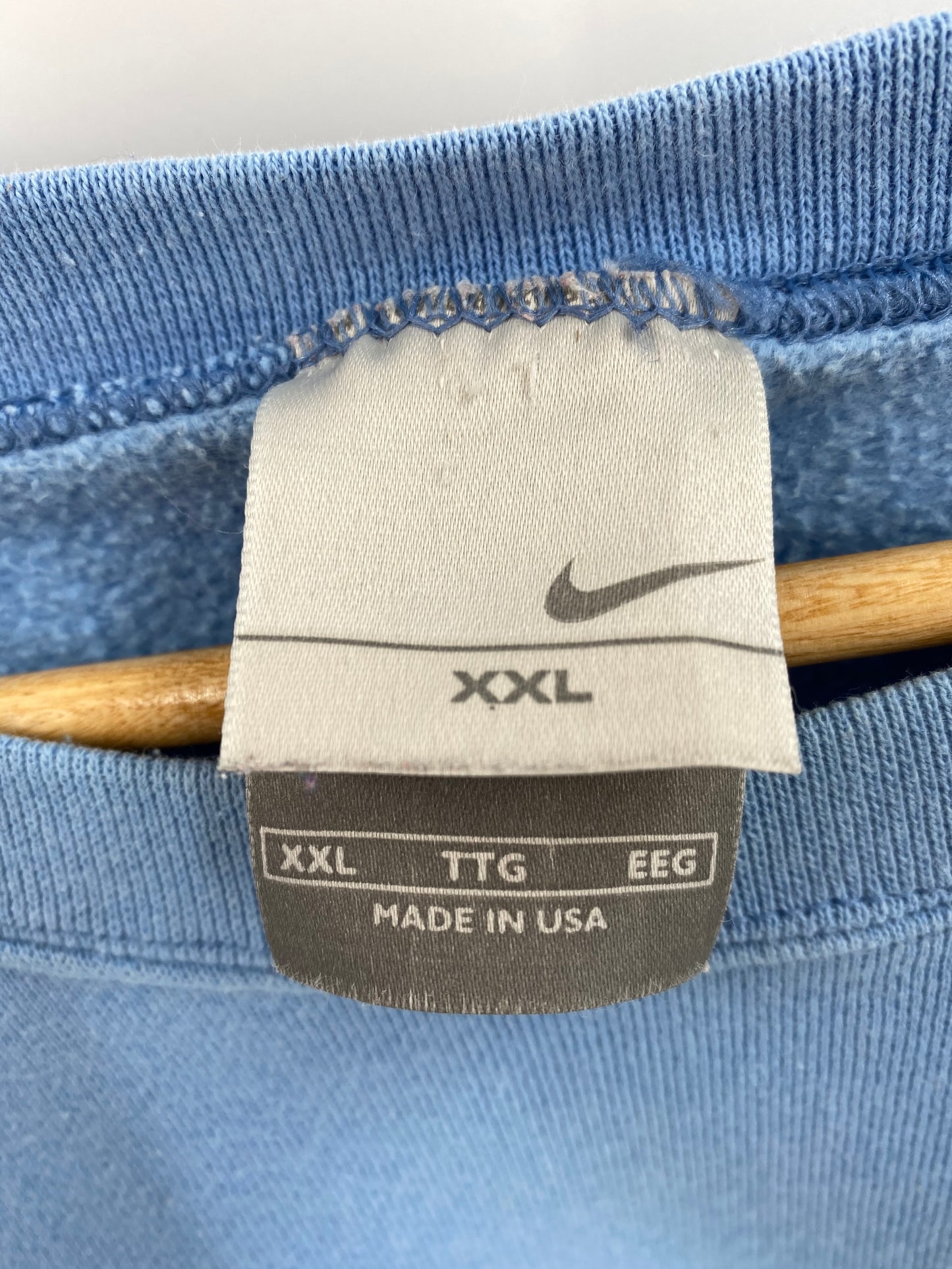 90’s NIKE Mini Swoosh Oil Stained Made in USA Size XXL Vintage Sweat-shirt / 7639