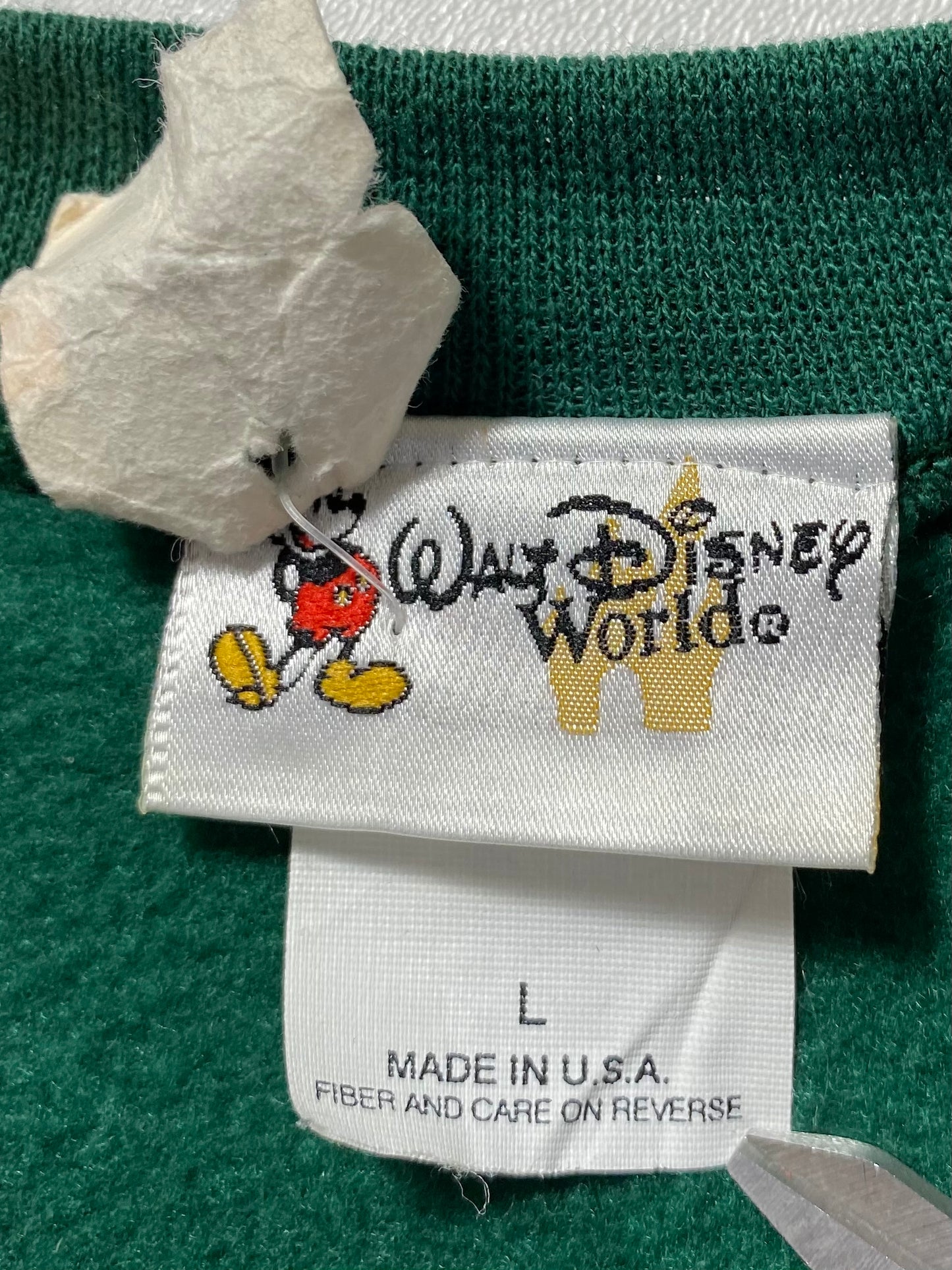 00’ Dead Stock WALT DISNEY WORLD Made in USA Size L Vintage Sweat-shirt / 8791