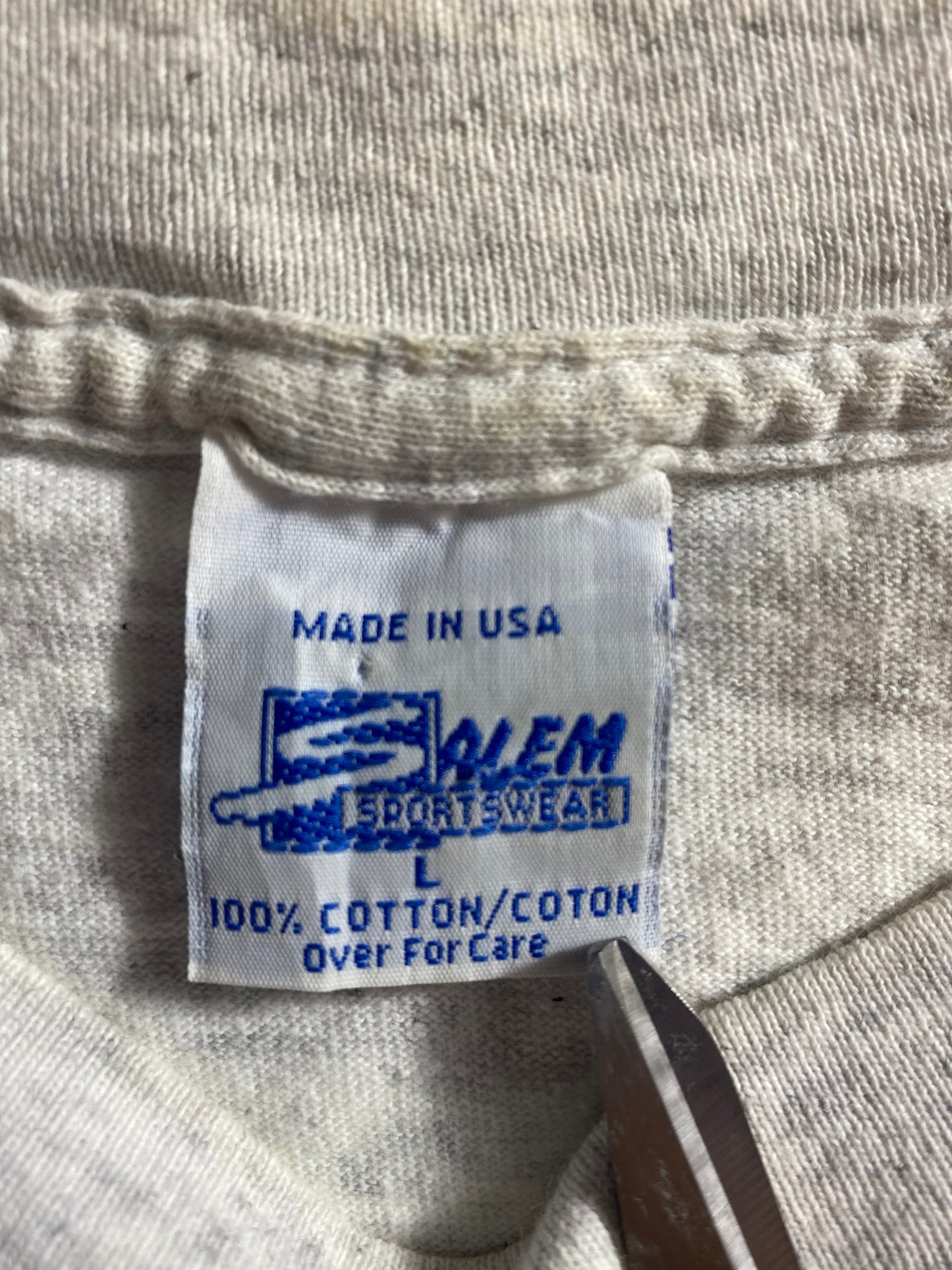 1991’ ORLAND MAGIC x Shaguelle O’Neal Made in USA Size L Vintage NBA T- Shirt / K2377