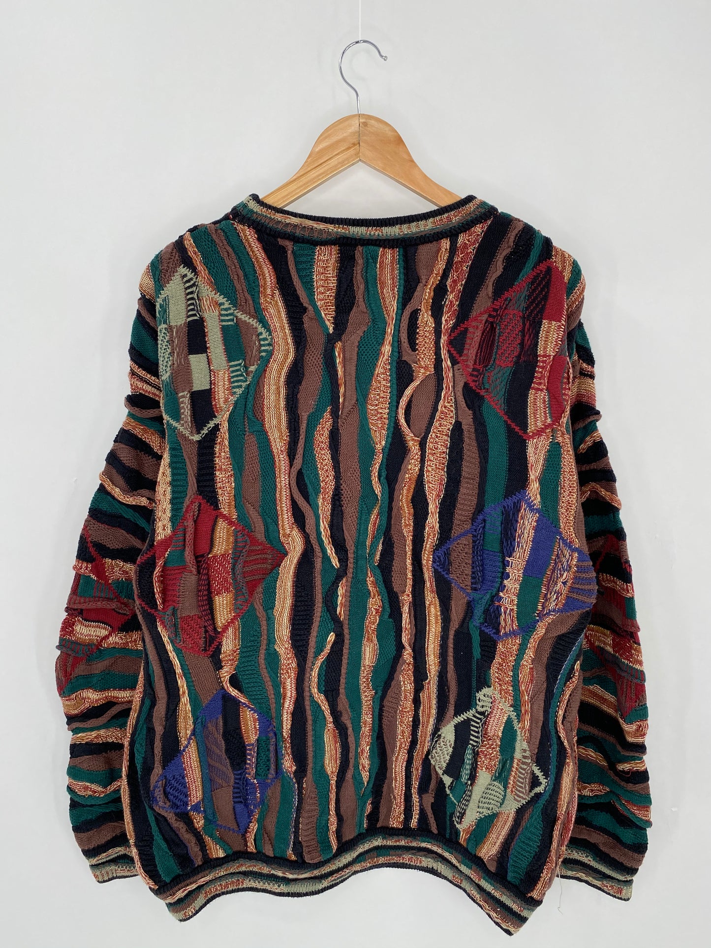 Vintage 3D Coogi-Style Size L Knit Sweater / 6319