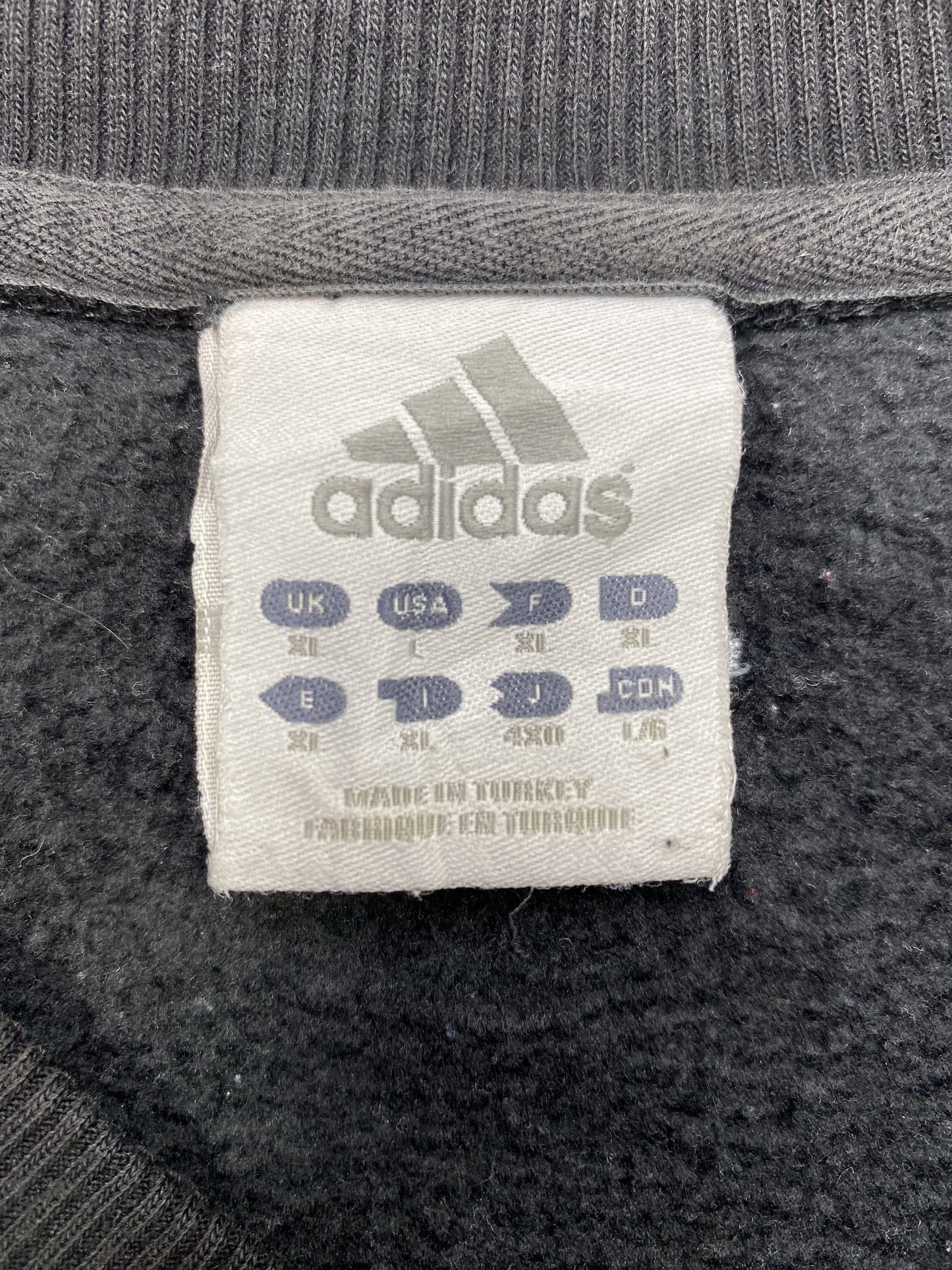 00’ Adidas Size L Vintage Sweat-Shirt / K4684