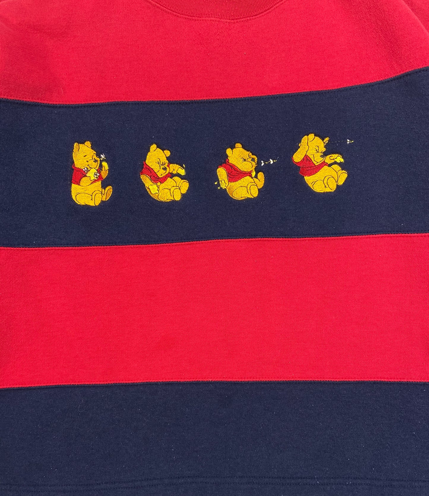 Vintage Winnie the Pooh Disney Short Length Ladies Sweat-Shirt / 4070