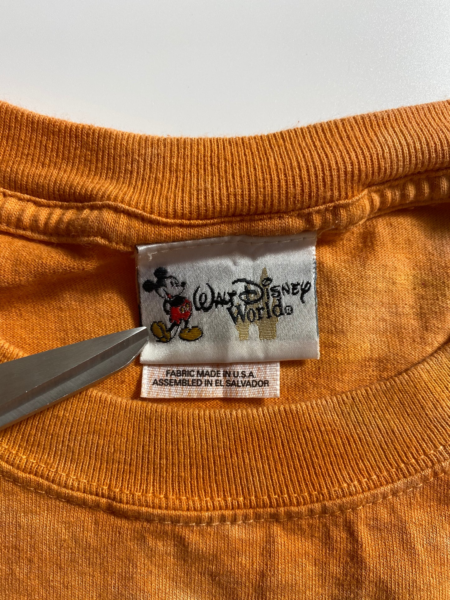 00’ DISNEY HALLOWEEN PARTY MAGIC KINGDOM Size XXL Vintage T-Shirt / 8769