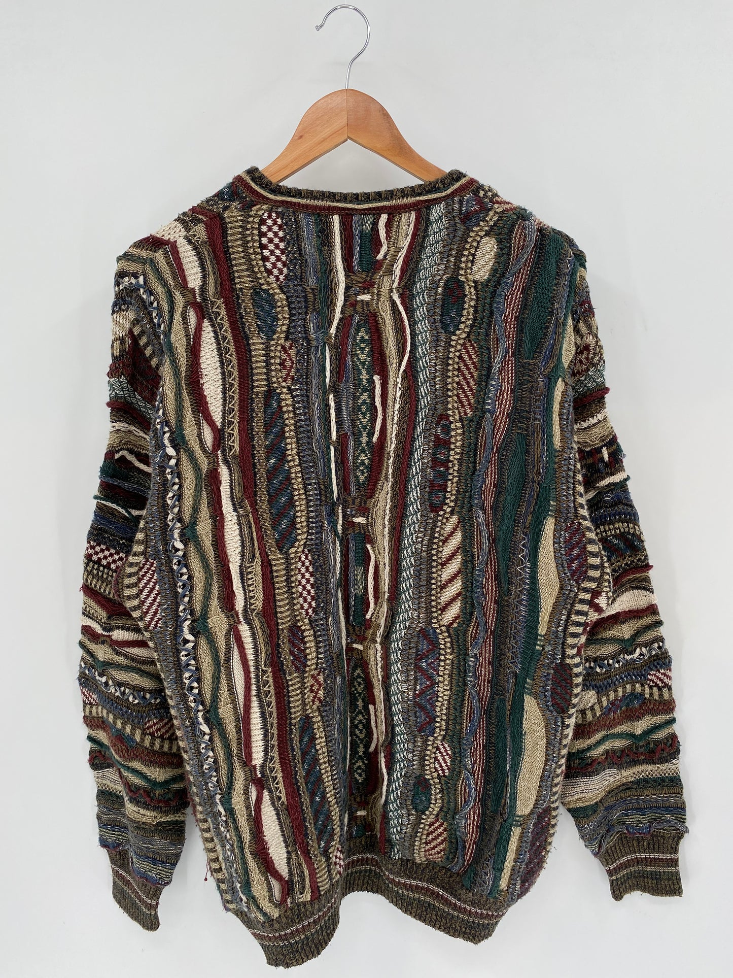 Vintage 3D COOGI- Style Size M Knit Sweater / K3686