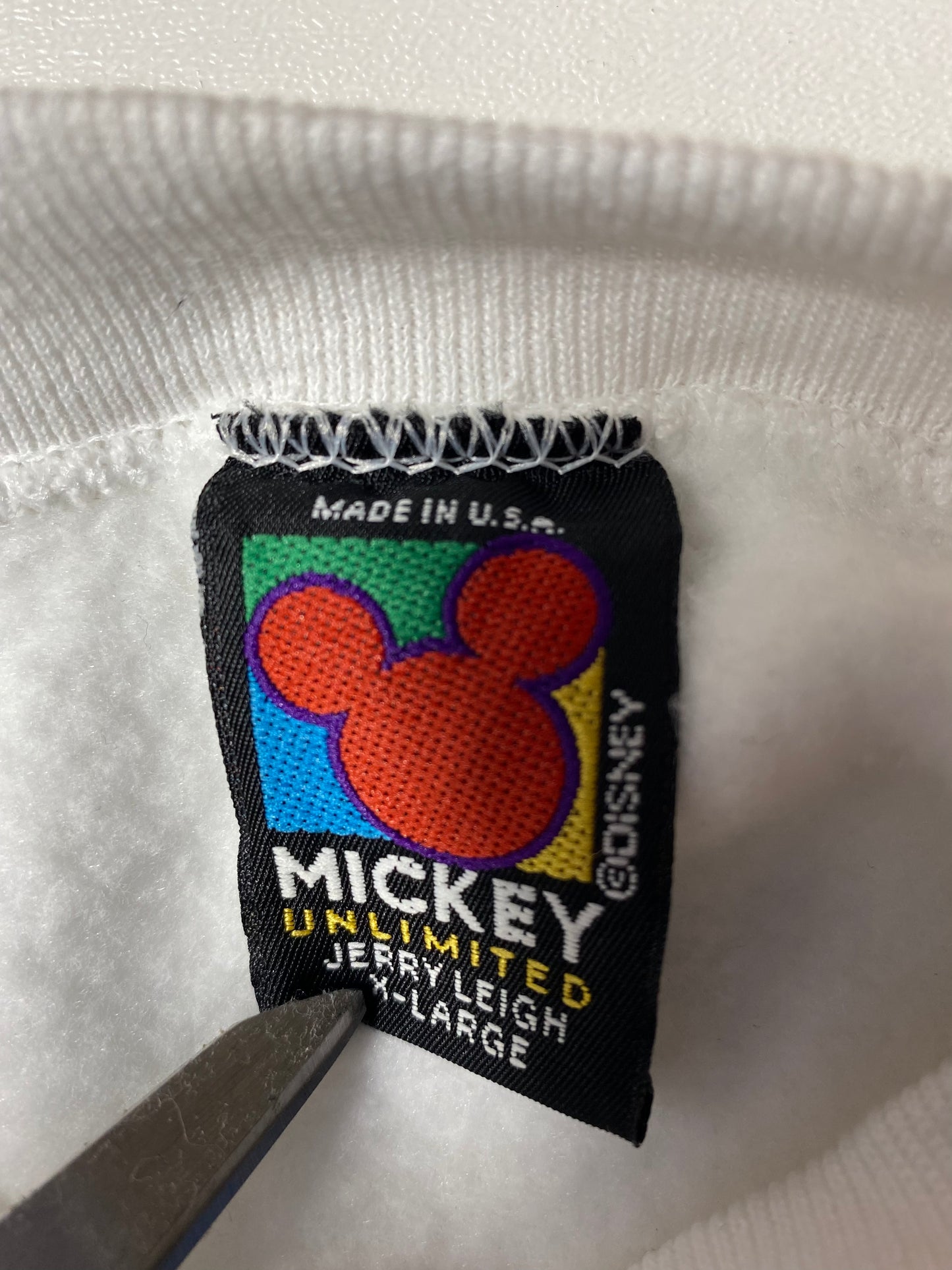 90’s DISNEY Made in USA Size XL Vintage Sweat-shirt / K3442