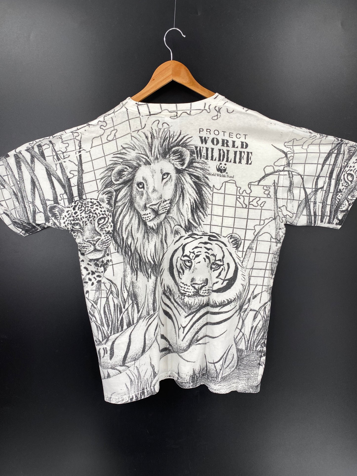 90’s WORLD WILD LIFE FUND x LION x TIGER Made in USA Size XL T-Shirt / K2218