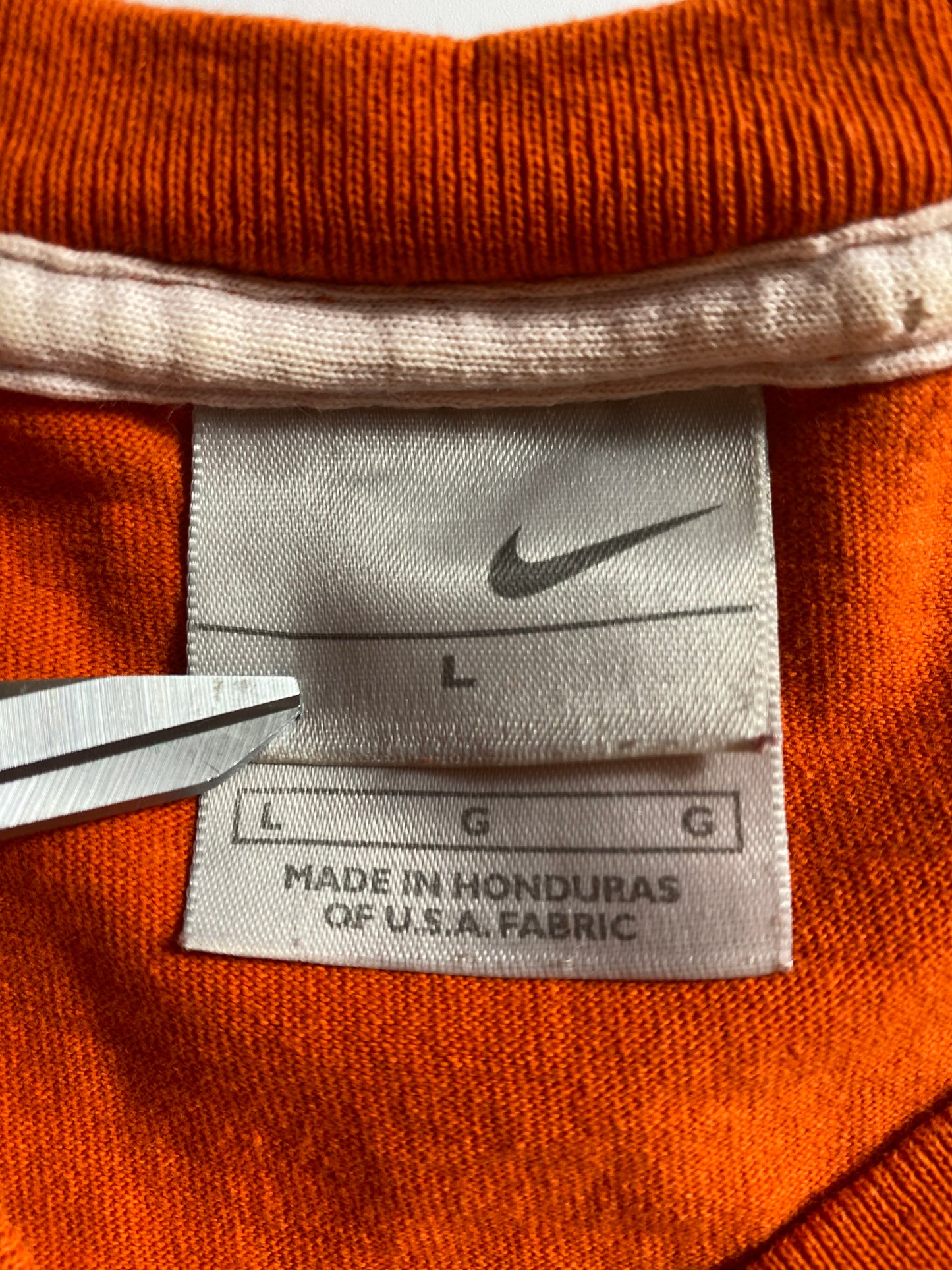 00’ NIKE Mini Swoosh Size L Vintage T-shirt / 7823