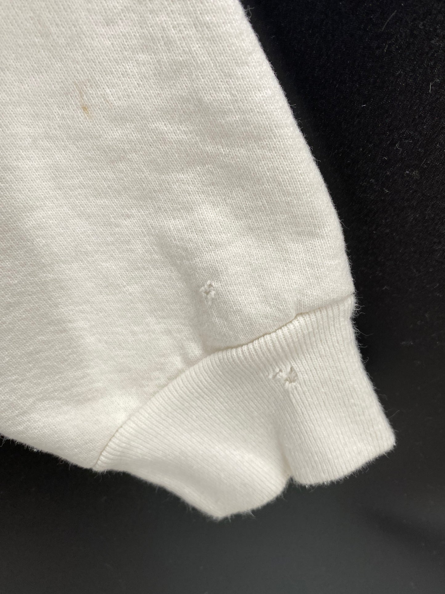 1991 LOONEY TUNES BUGS BUNNY Made in USA Size L Vintage Sweat-Shirt / K2944