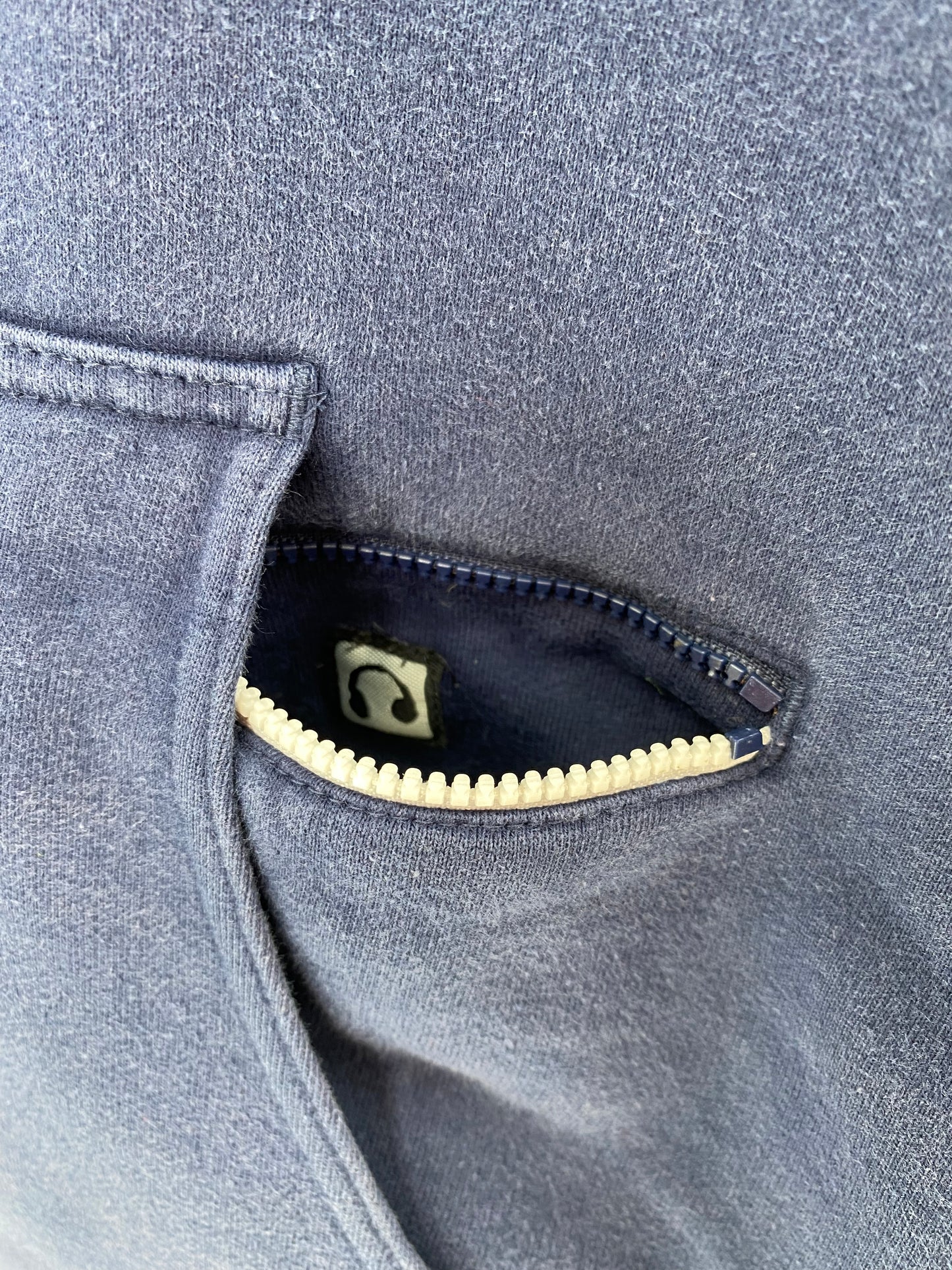 00’ NIKE CONNECTICUT Size M Vintage Hoodie Sweat shirt / K121