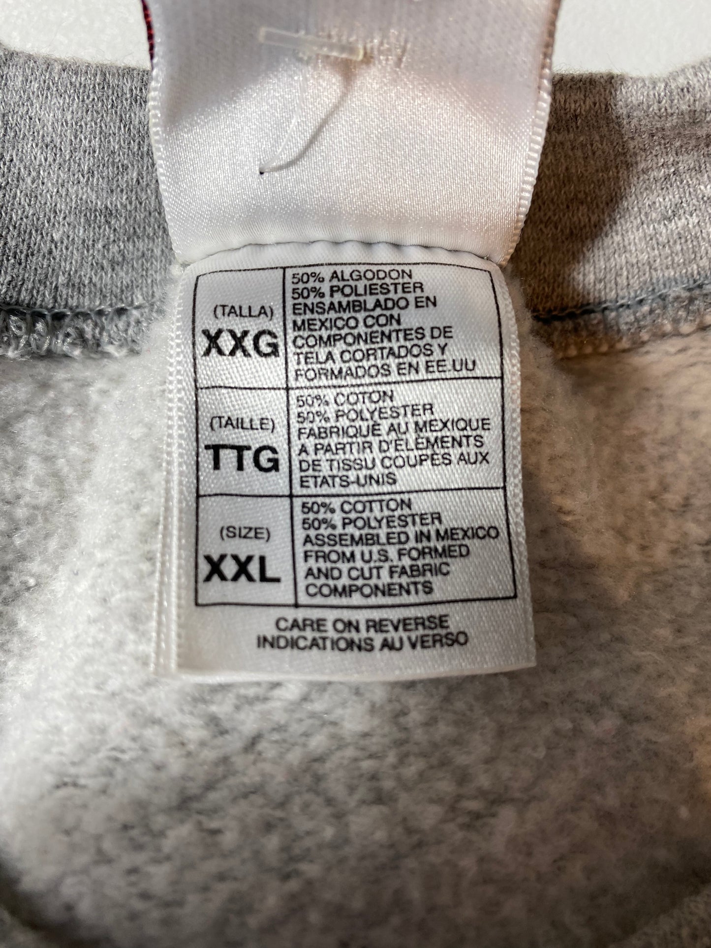 00’ DISNEY MICKEY MOUSE Size XXL Vintage Sweat-shirt / K3317