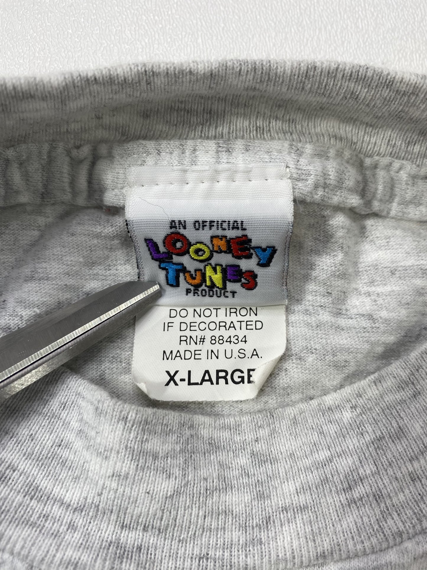 90’s WARNER BROS. LOONEY TUNES Made in USA Size XL Vintage T-shirt/ K5514