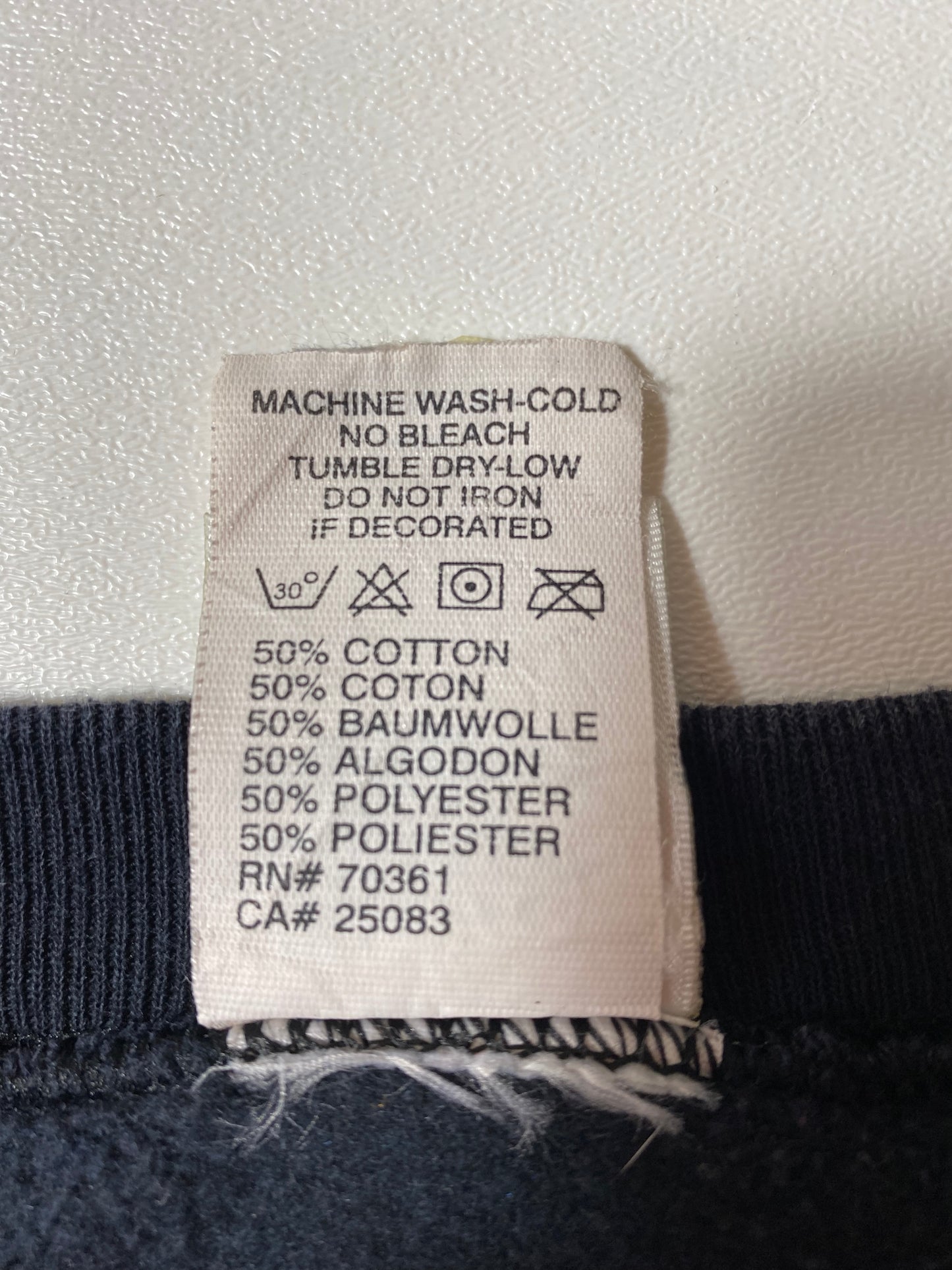 00’ DISNEY WINNIE THE POOH PIGLET Halloween Made in USA Size L-XL Vintage Sweat-shirt / K2355