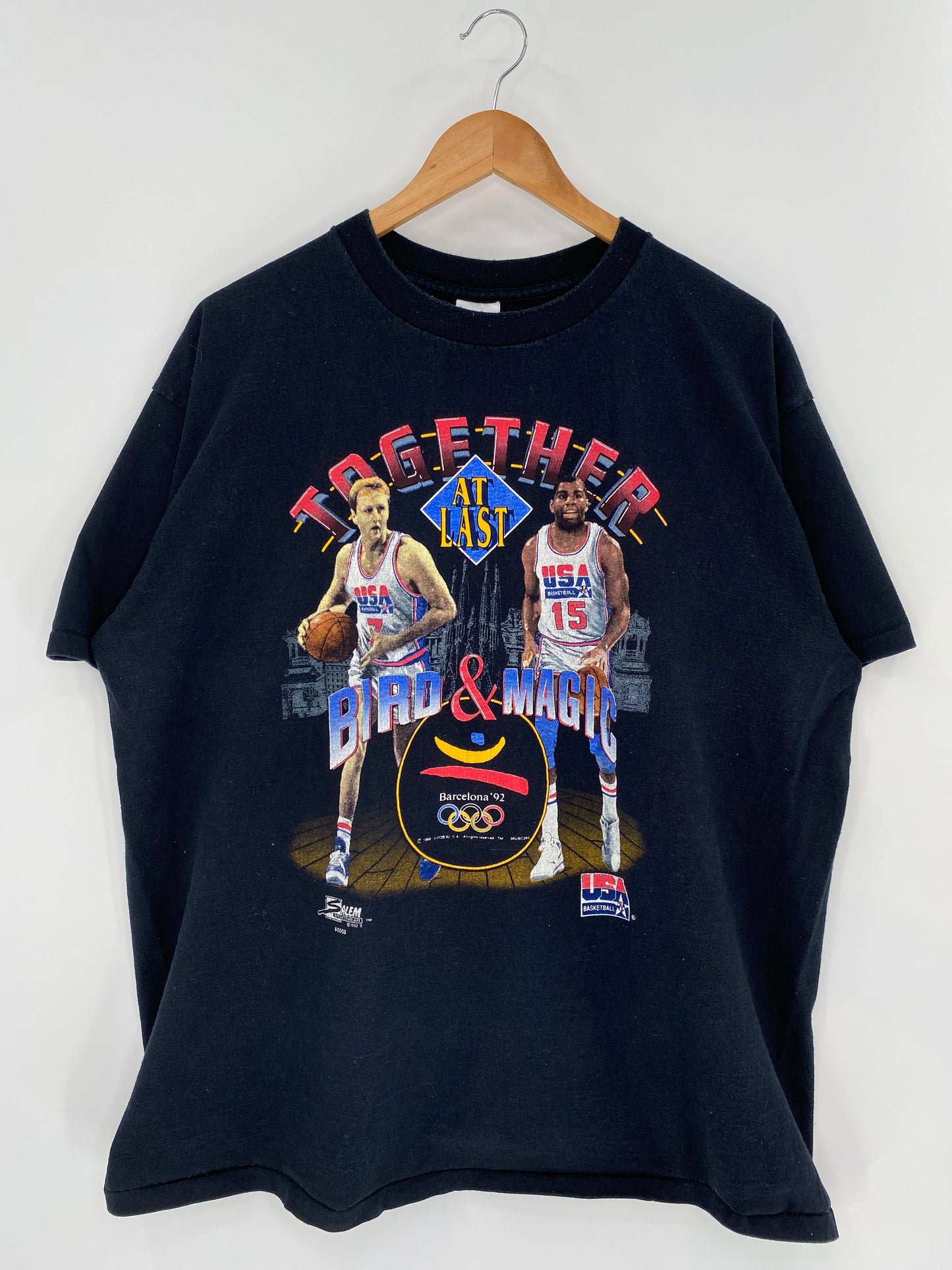 1992 BOSTON CELTICS x LOSANGELES LAKERS Made in USA Size XL Vintage NBA T-shirt /  9538