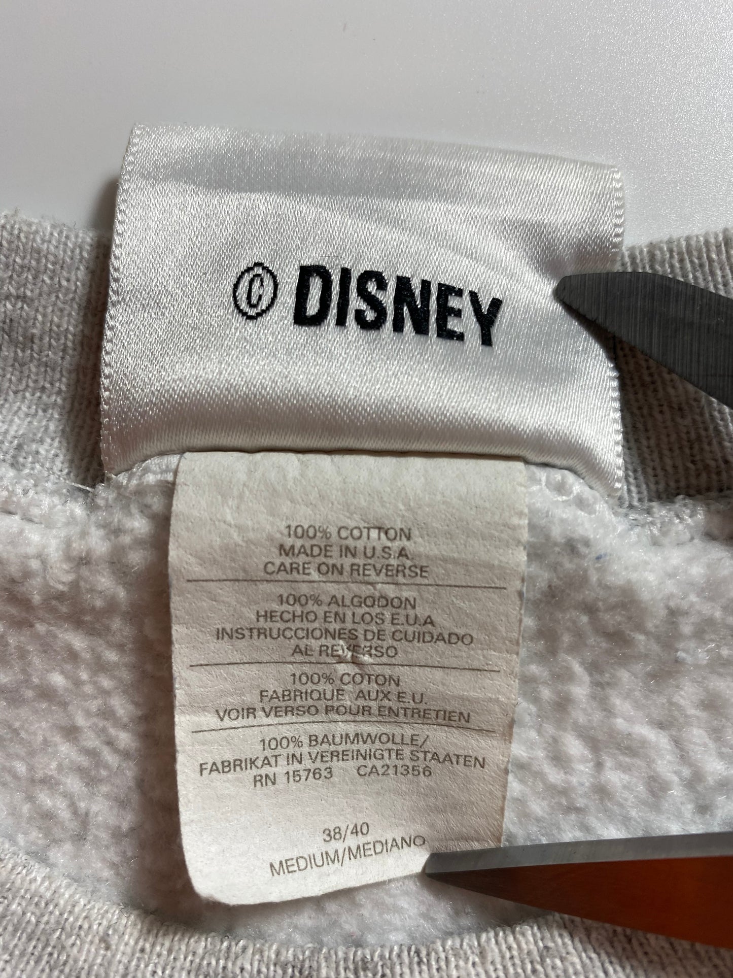 00’ DISNEY MICKEY Made in USA Size M Vintage Sweat-shirt / K6599