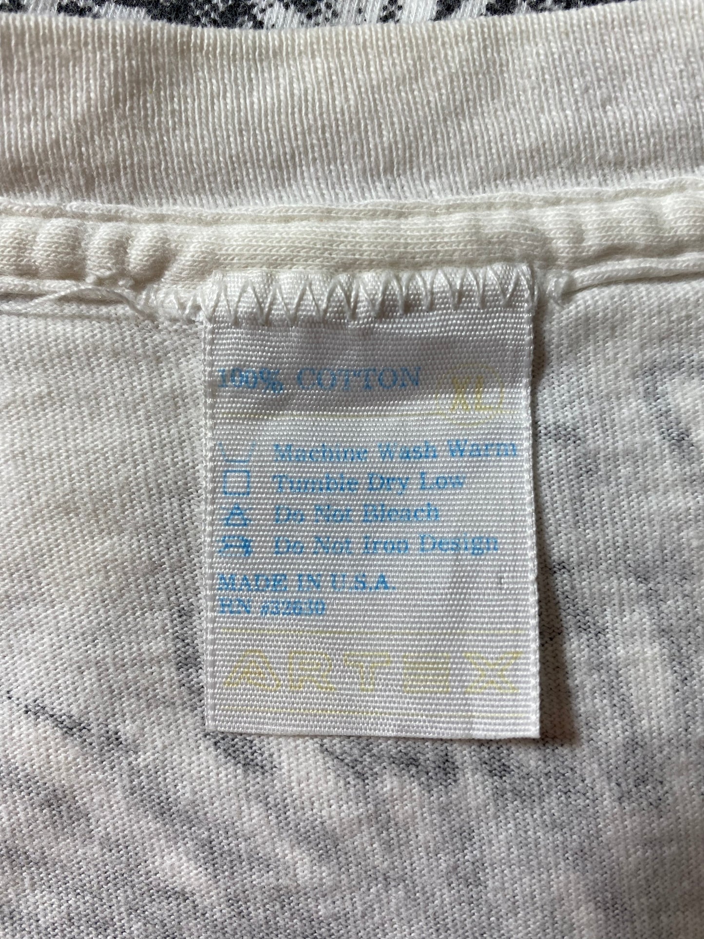 90’s WORLD WILD LIFE FUND x LION x TIGER Made in USA Size XL T-Shirt / K2218