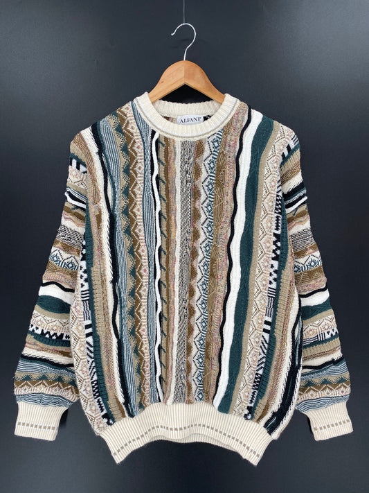 Vintage 3D Coogi-Style Size M Knit Sweater / 9444