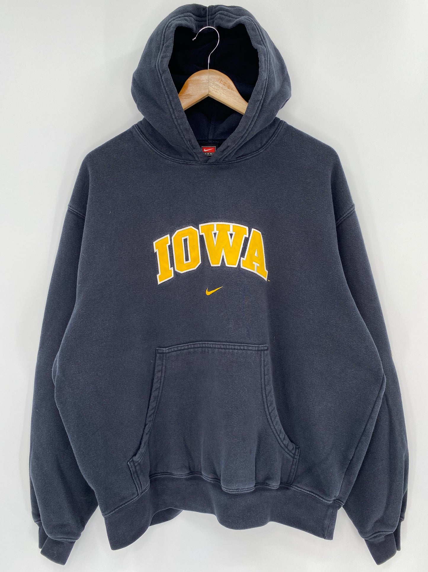 00’ NIKE IOWA Size M Vintage Hoodie Sweatshirt / 9989