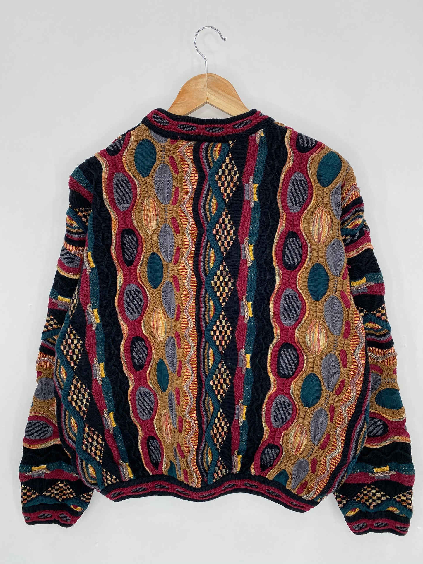 Vintage 3D Coogi-Style Size M Knit Sweater / 6260
