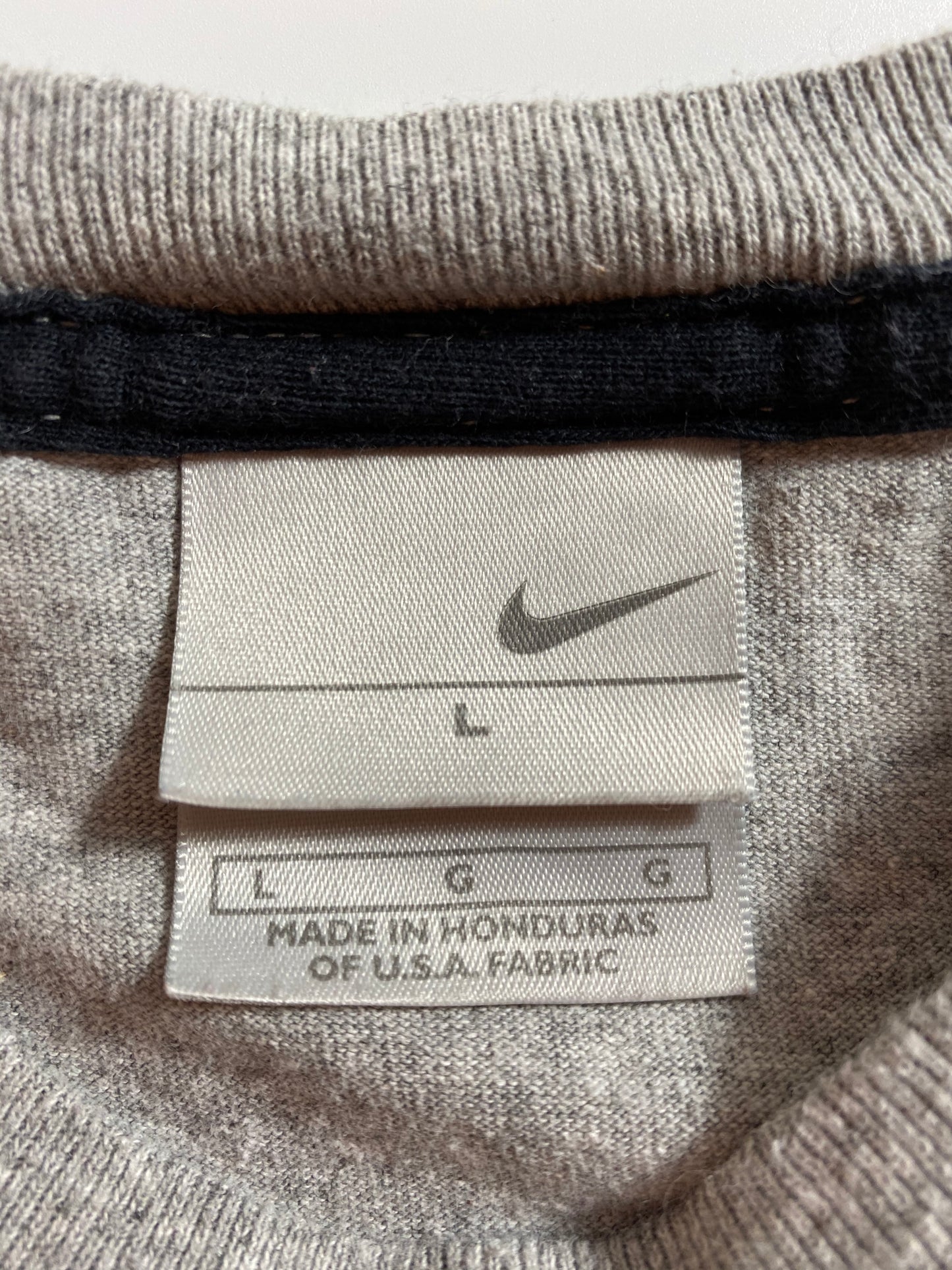 00’ NIKE Mini Swoosh Size L Vintage T-shirt / 8163