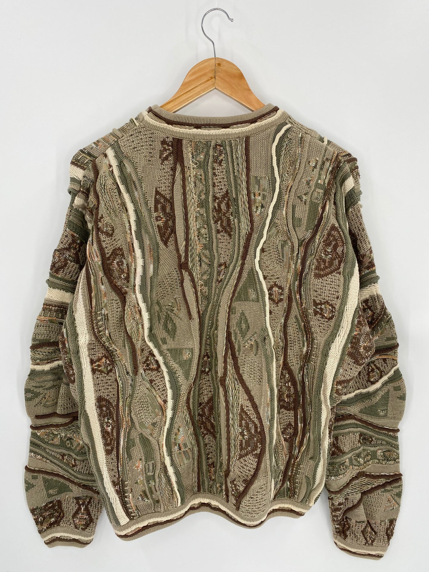 Vintage 3D Coogi-Style Size L Knit Sweater / 7038