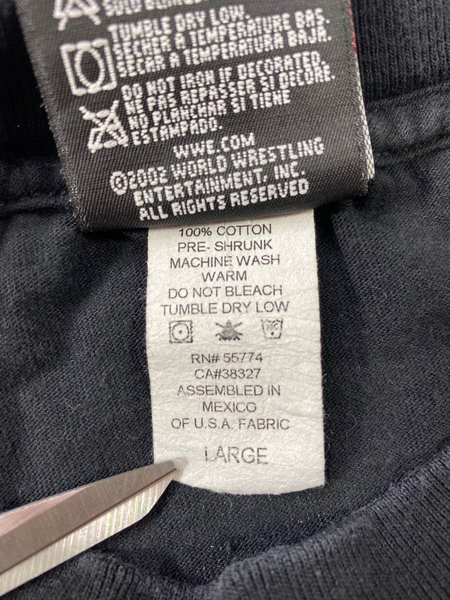 2002 WWE UNDER TAKER Size L Vintage T-Shirt / 6328