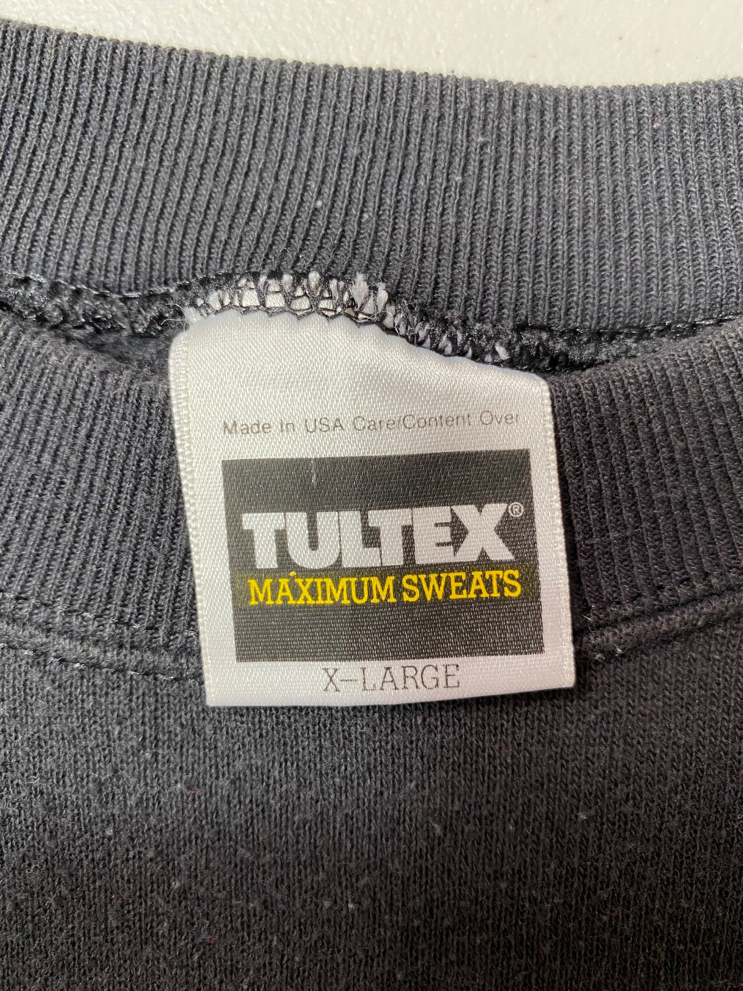 1993' CLEVELAND BROWNS LOONEY TUNES Made in USA Size XL Vintage NFL Sweat shirt / K3412