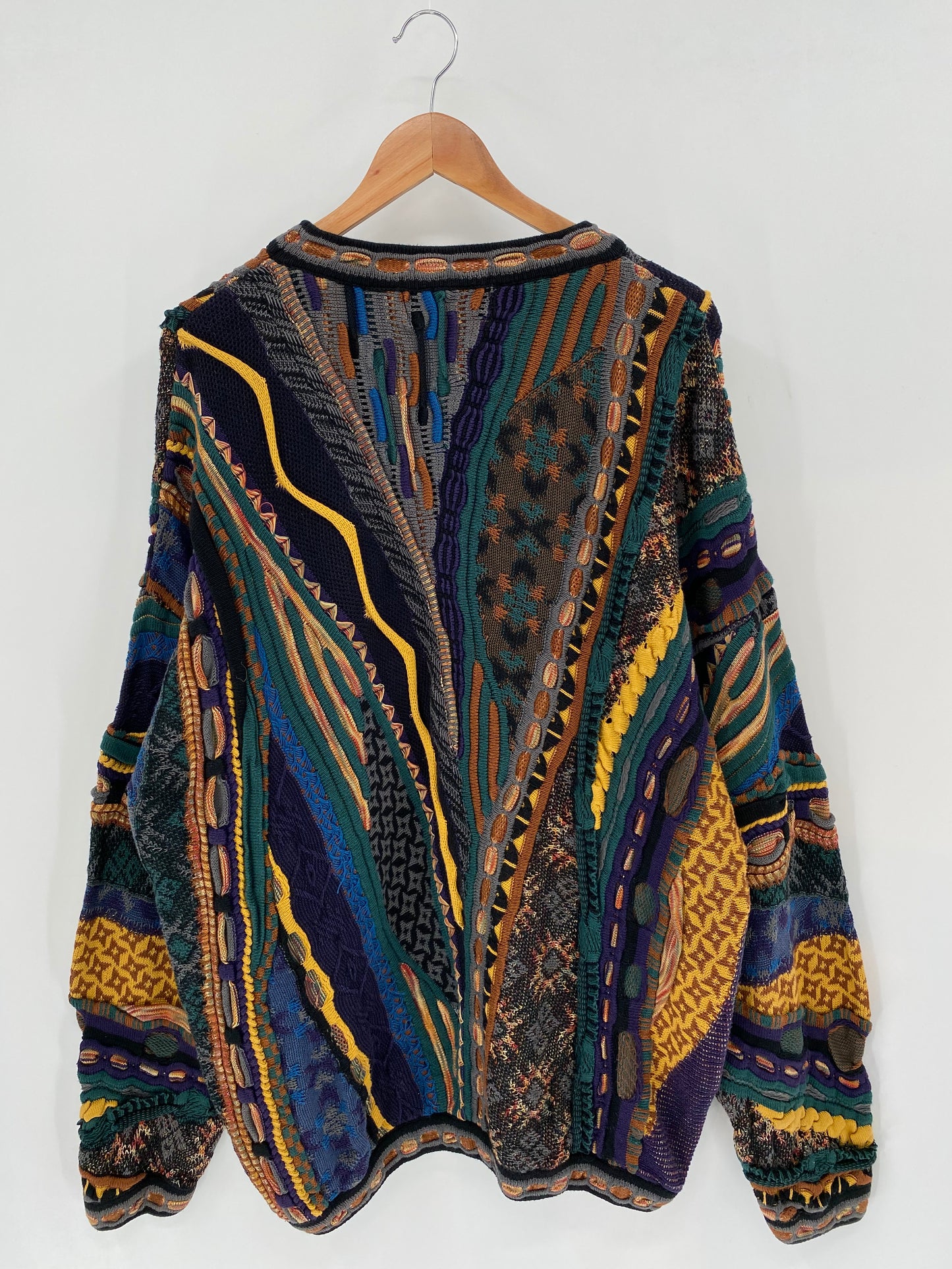 Vintage 3D COOGI- Style Size XL Knit Sweater / K3687