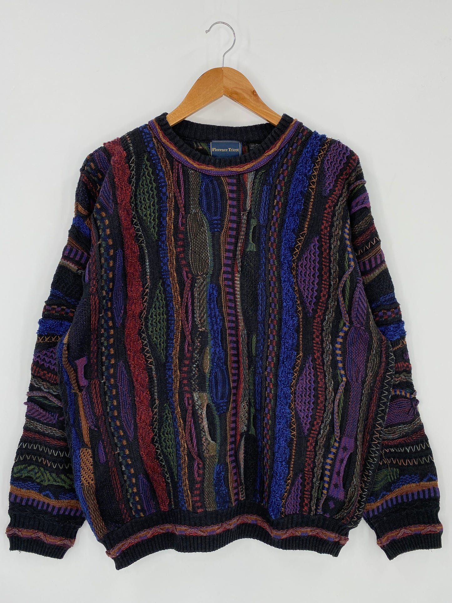 Vintage 3D Coogi-Style Size XL Knit Sweater / 9824