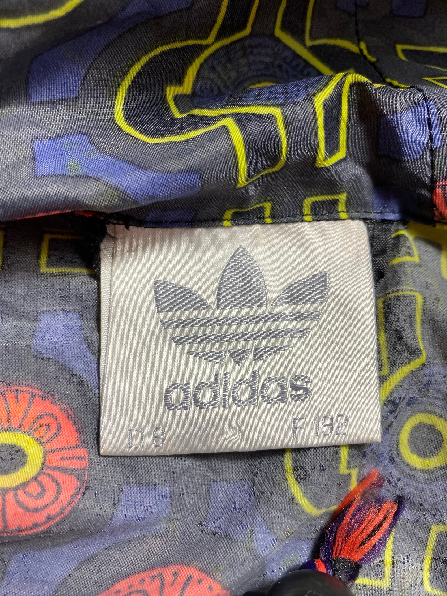 90's ADIDAS Size L Vintage Jacket/ k523