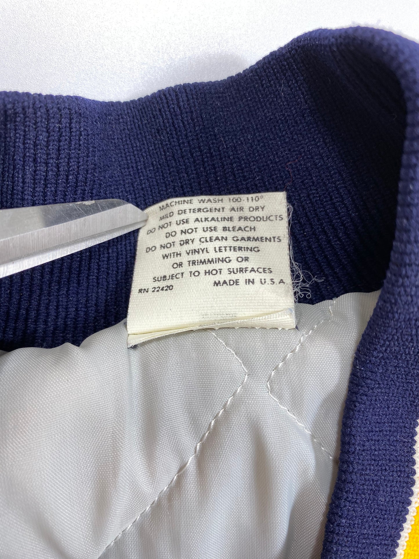 90’s MICHIGAN Made in USA Size Approx. XL Vintage Zip-up Nylon Jacket  / 7000