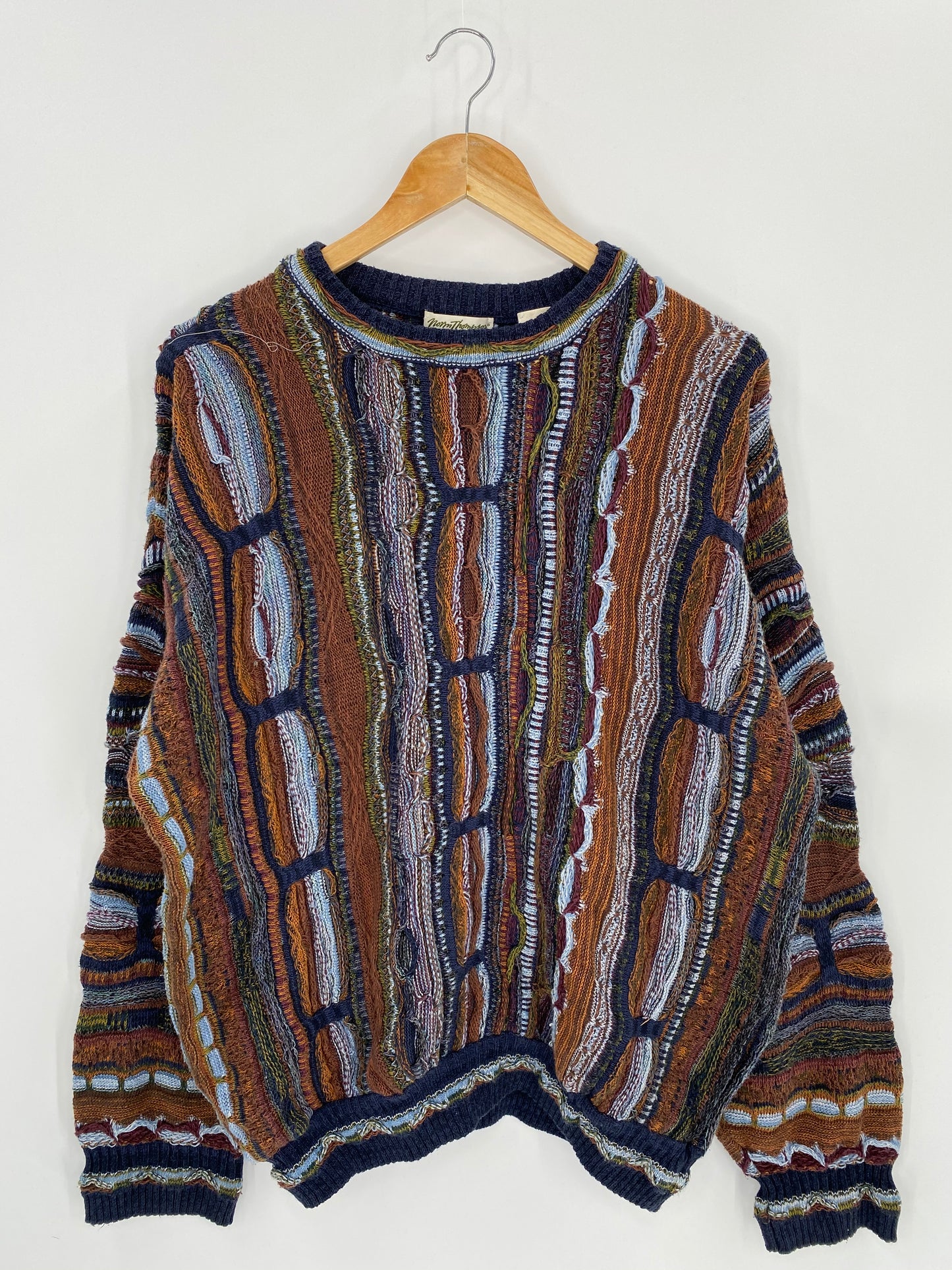 Vintage 3D Coogi-Style Size L Knit Sweater / 7040