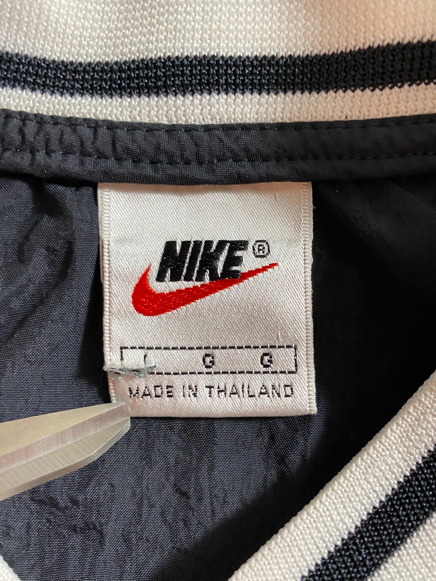 90’s NIKE Size L Vintage Nylon Jacket  / 8110