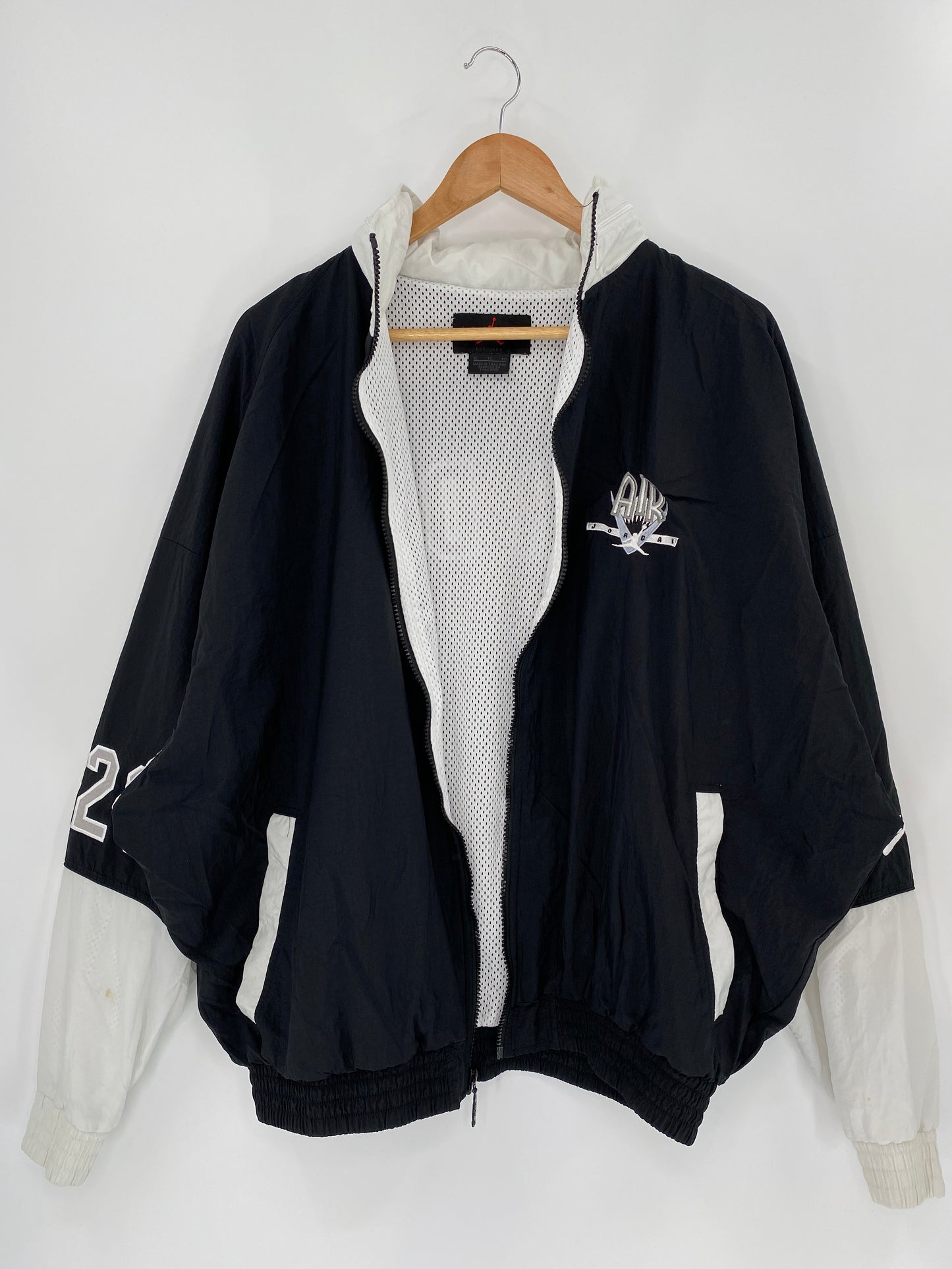 Vintage Nike JORDAN Size XL Nylon-Jacket/ k524