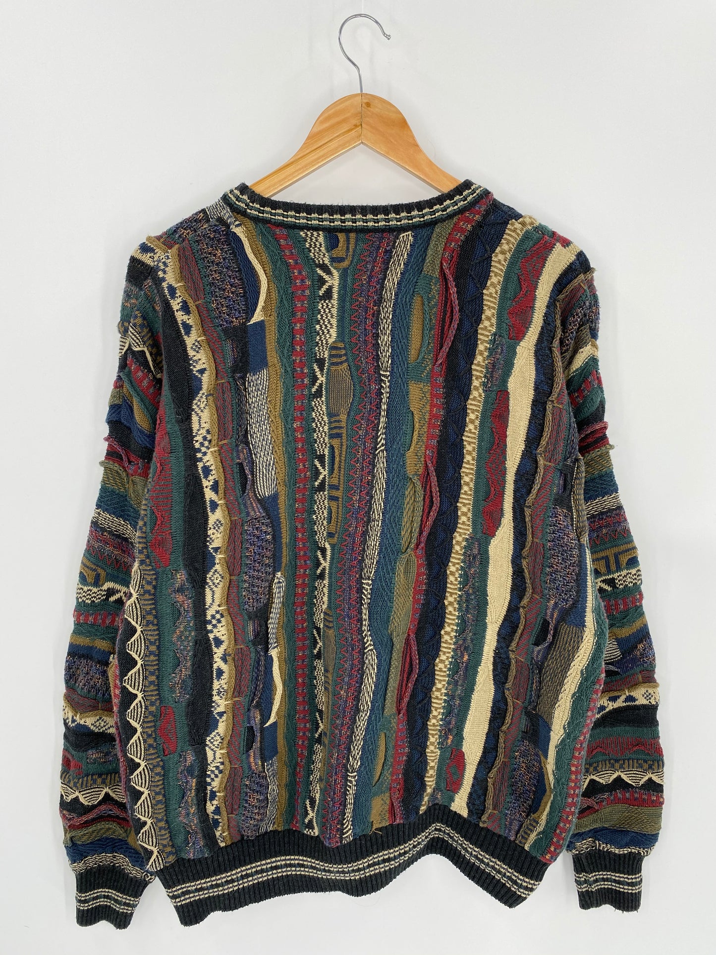 Vintage 3D Coogi-Style Size XL Knit Sweater / 7042