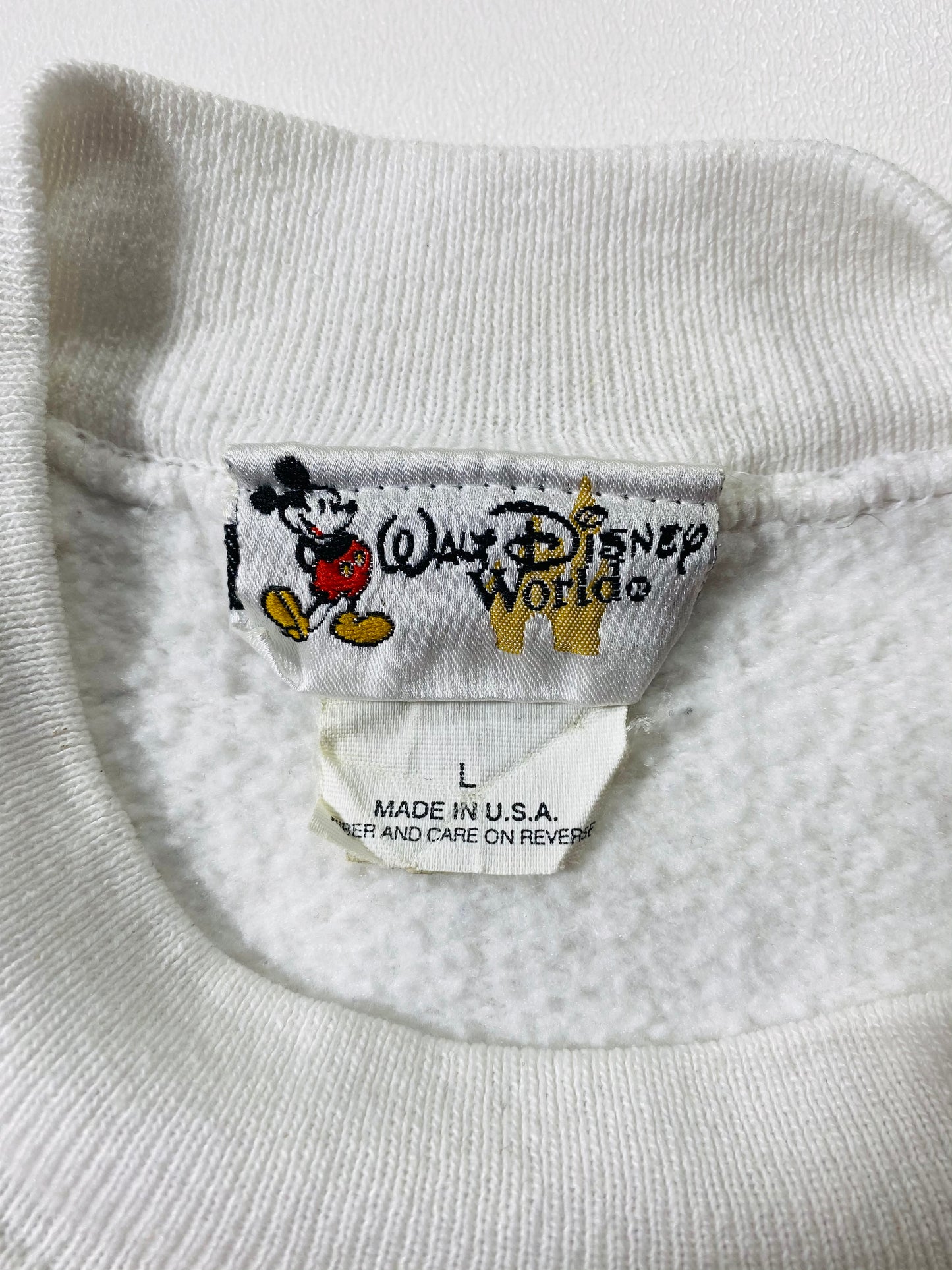 00’ DISNEY Made in USA Size L Vintage Sweat-shirt / 6527