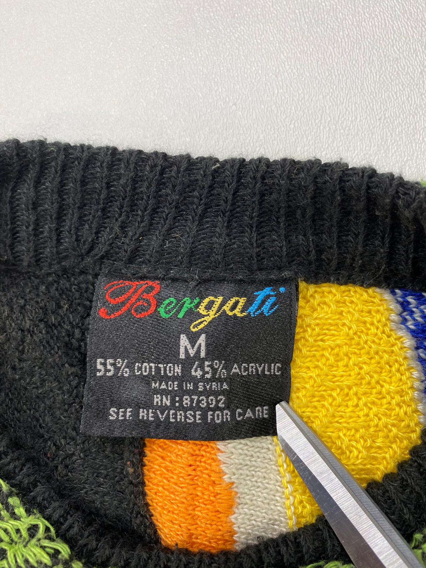 Vintage 3D Coogi-Style Size M Knit Sweater / 6314