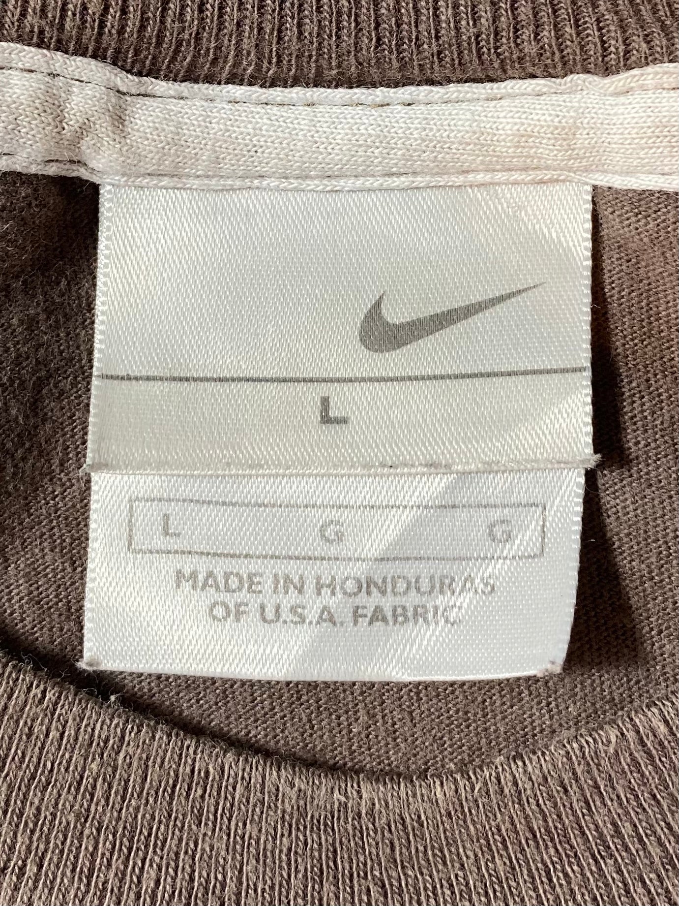 00’ NIKE Mini Swoosh Size L Vintage T-shirt / 8524