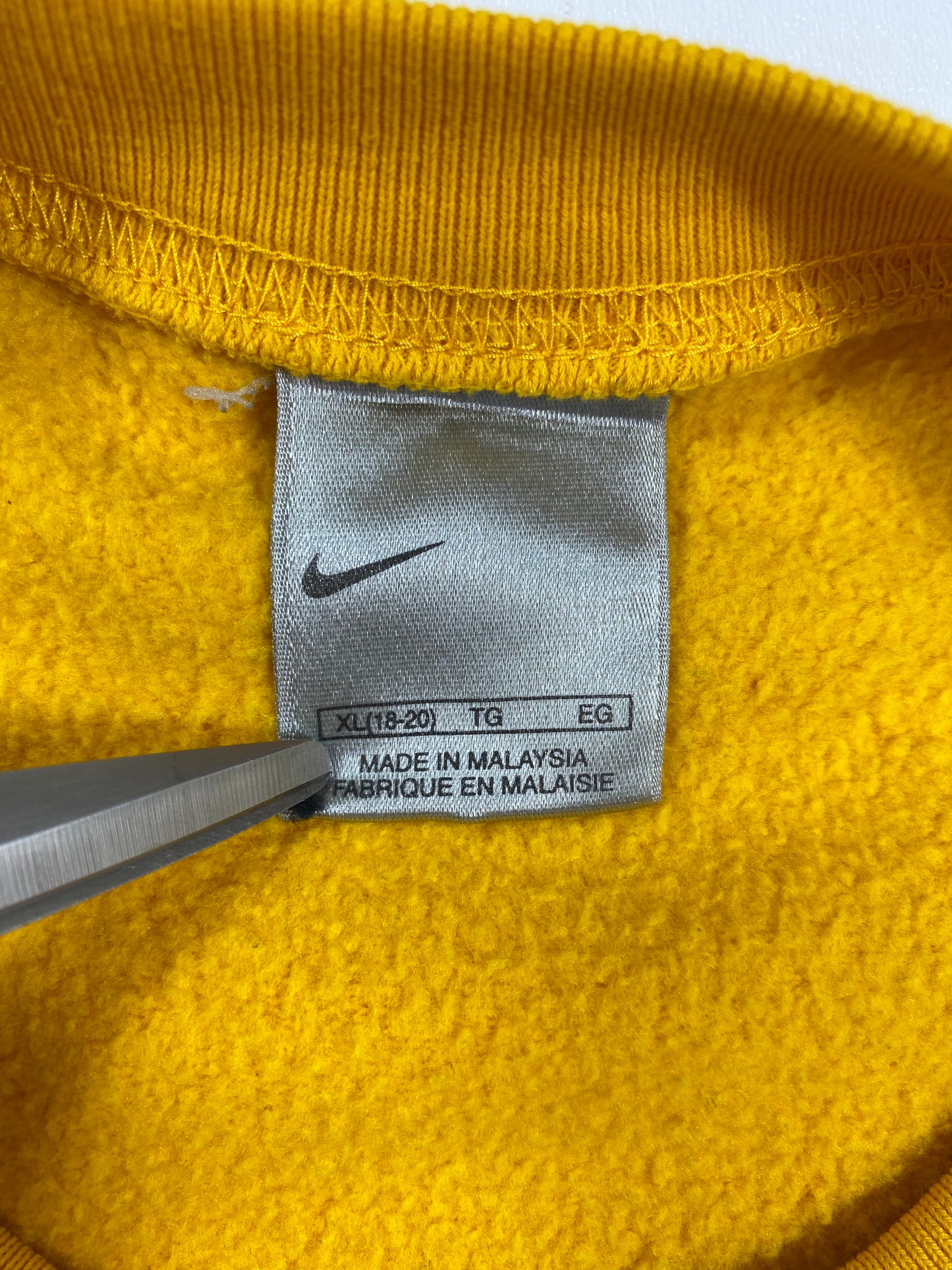 00’ Nike Vintage Size Boys XL Sweat-Shirt / 4789