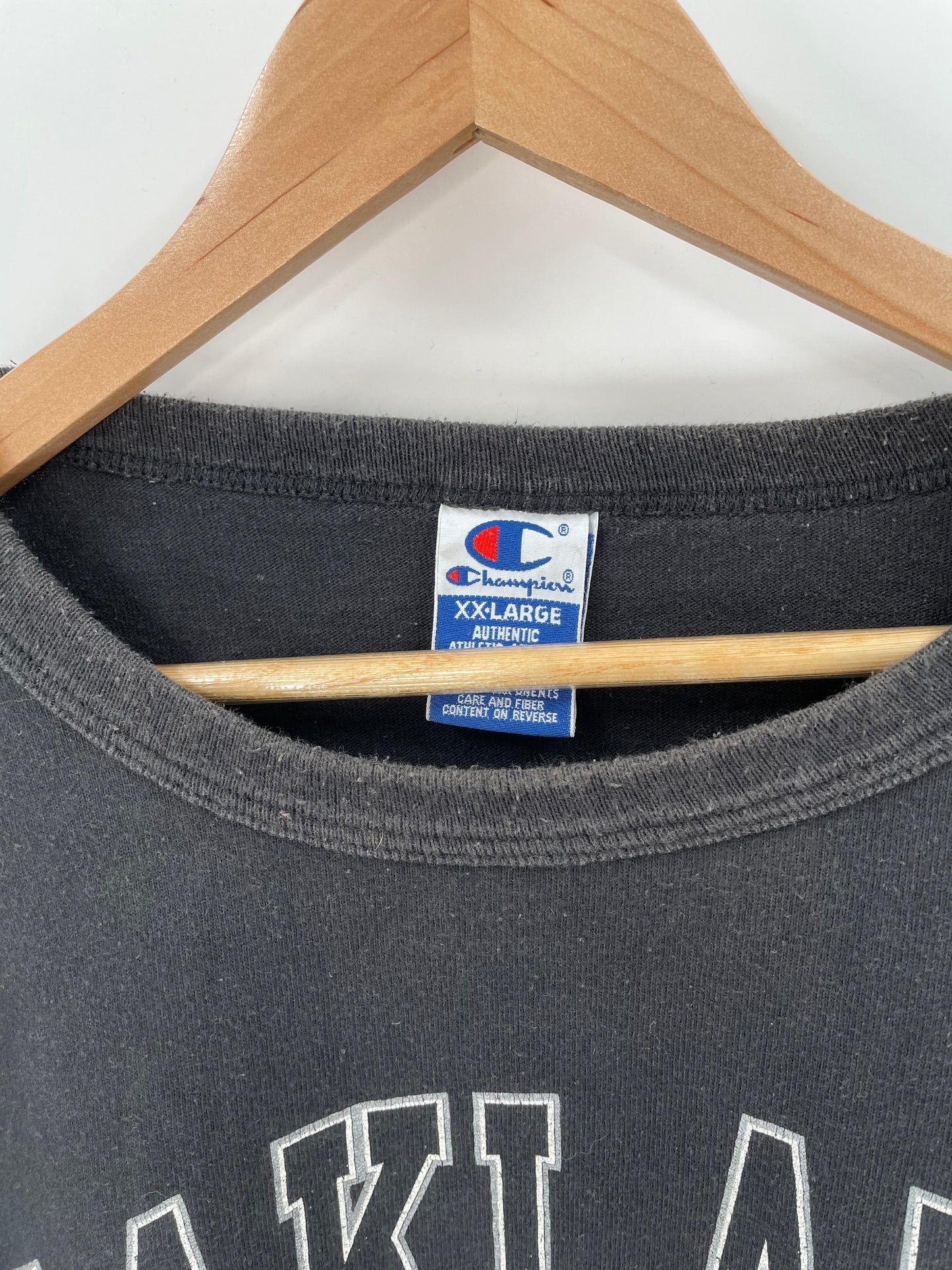 1994’ CHAMPION OAKLAND RAIDERS Size XL Vintage NFL T- Shirt / K2899