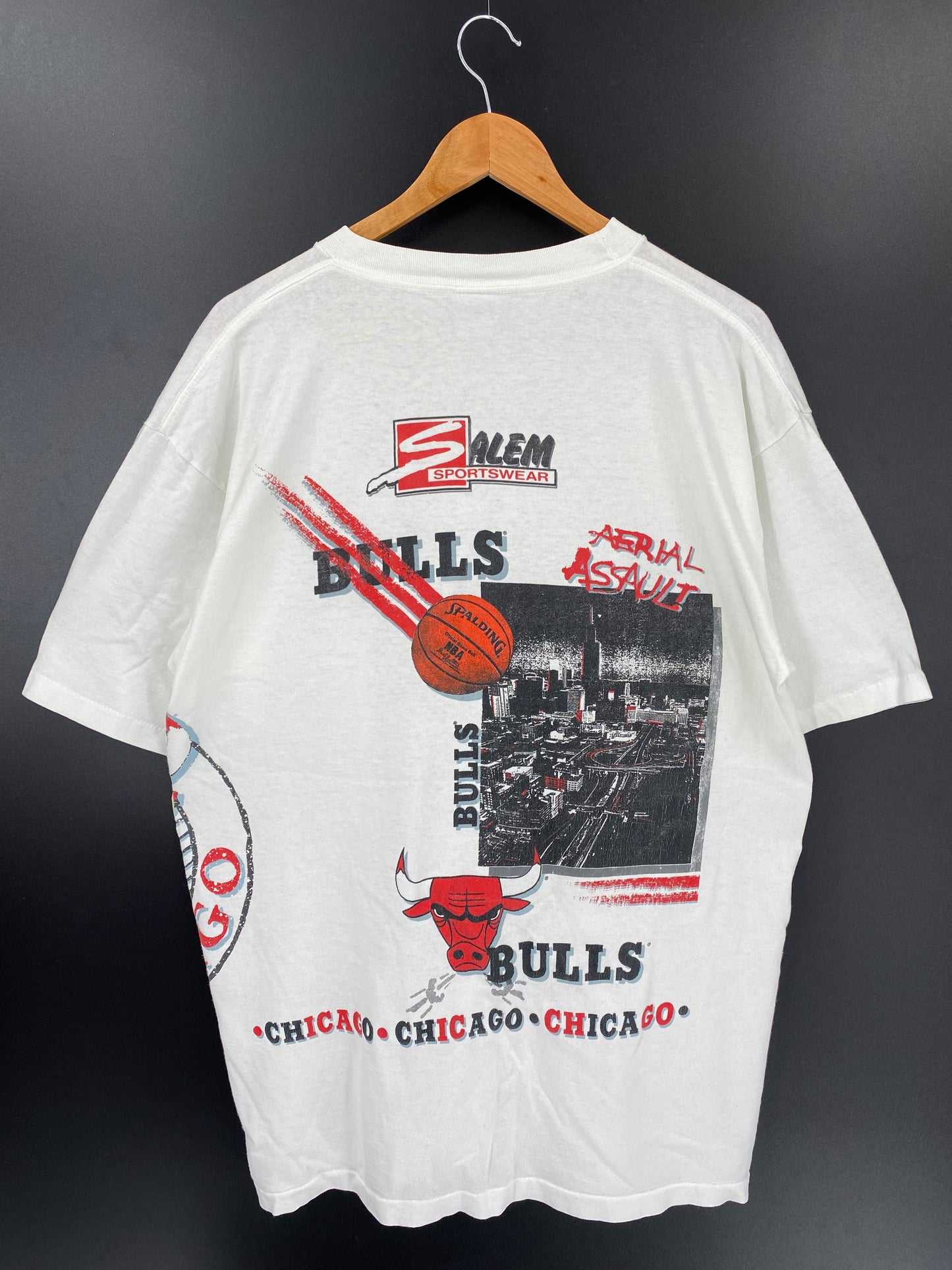 90’s CHICAGO BULLS All Over Print Size XL NBA T-Shirt / K1870