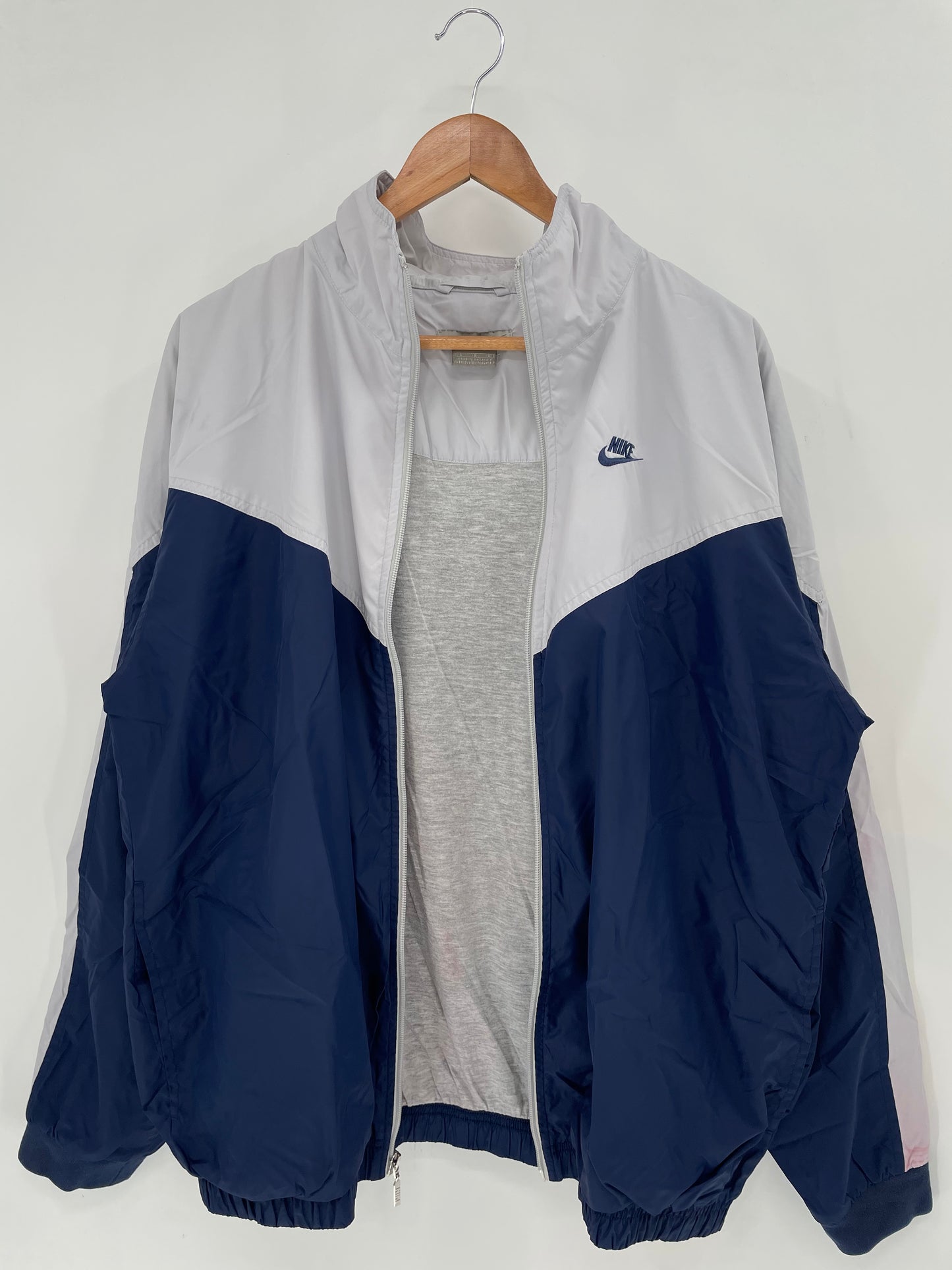 00’ NIKE MINI LOGO Made in USA Size L Outerwear-Nylon Jacket / K3590
