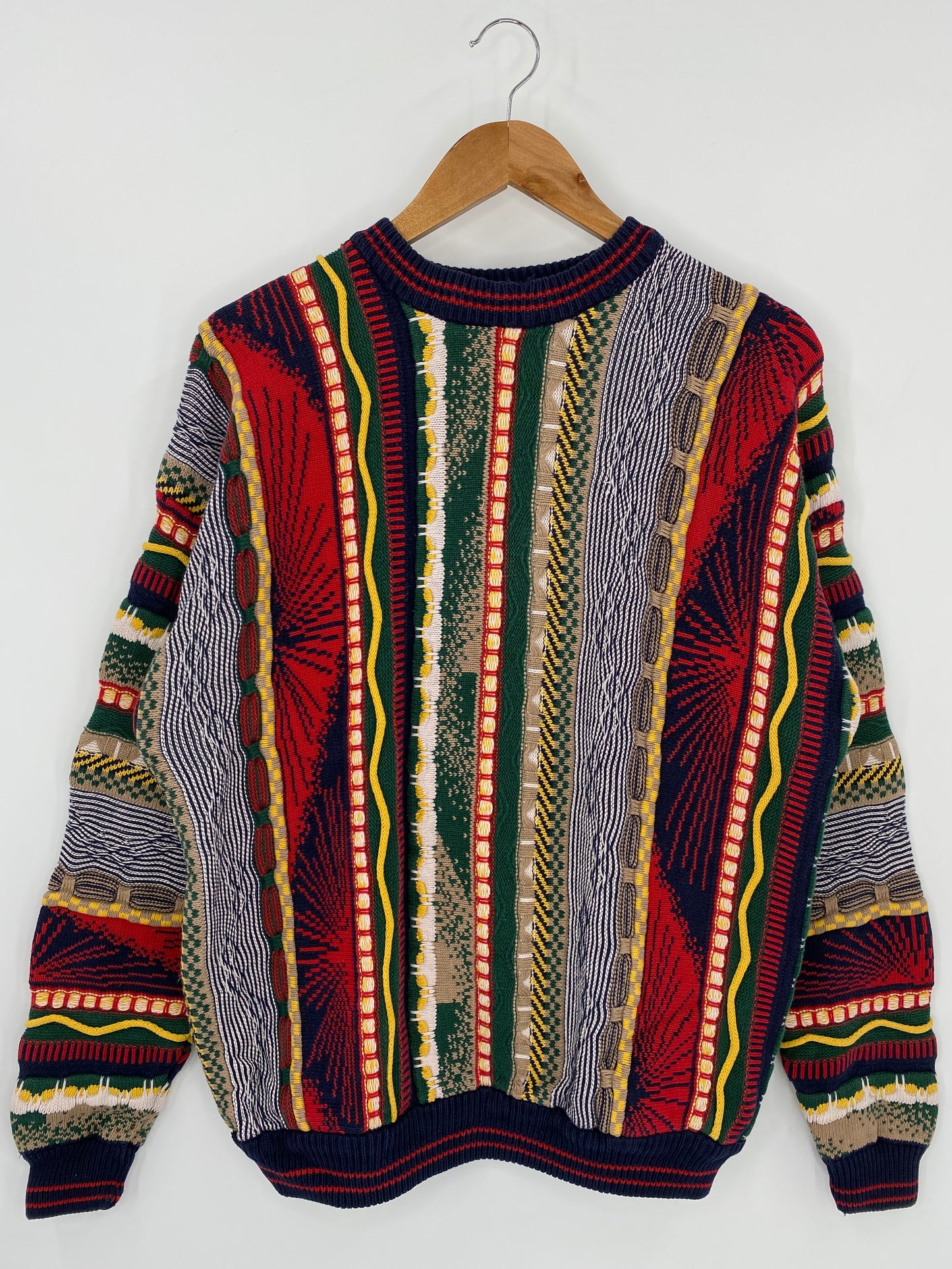 Vintage 3D Coogi-Style Size M Knit Sweater / 9818
