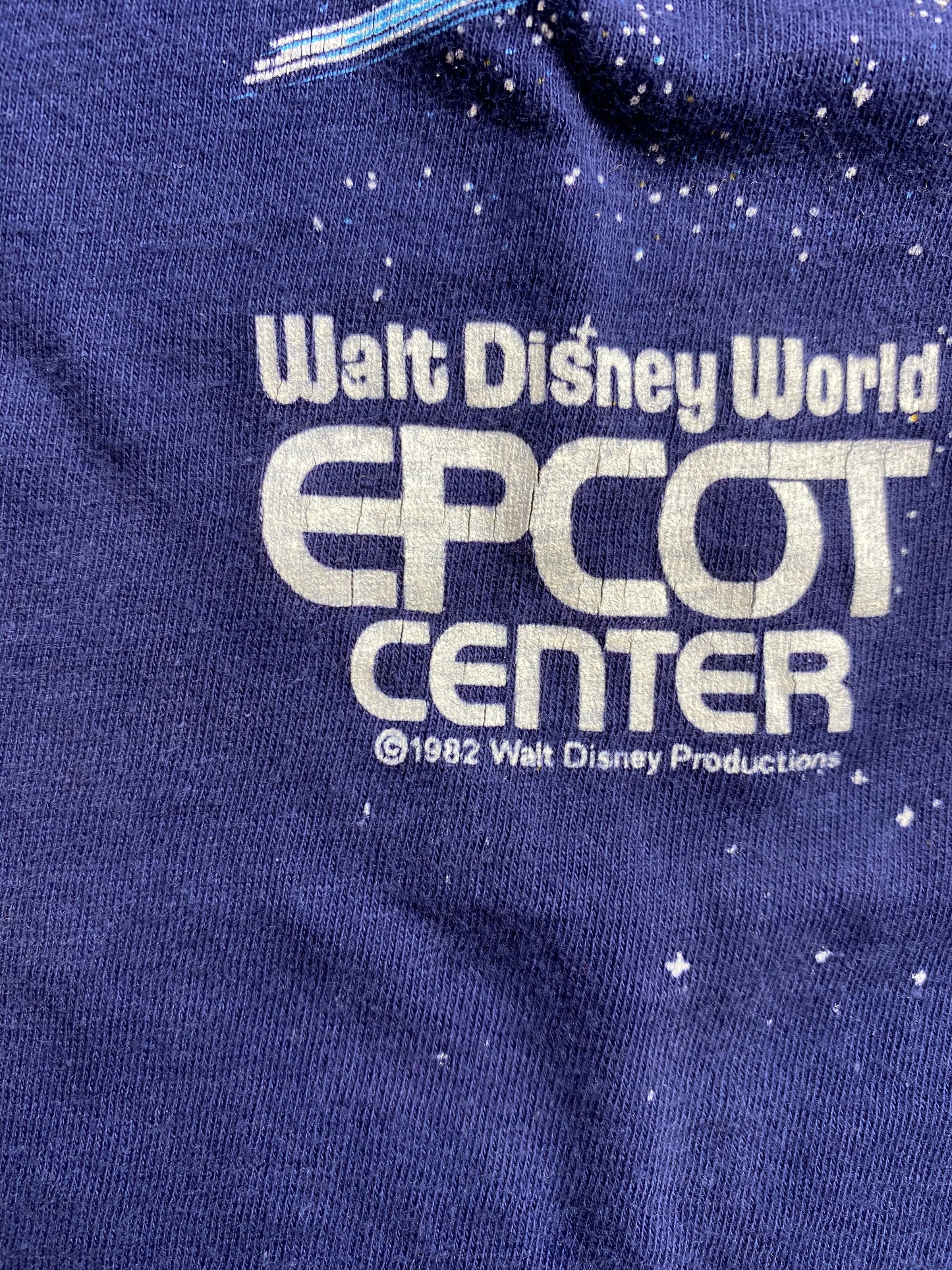 1982 EPCOT WALT DISNEY WORLD EPCOT CENTER Made in USA Size M Vintage T-Shirt / 6967