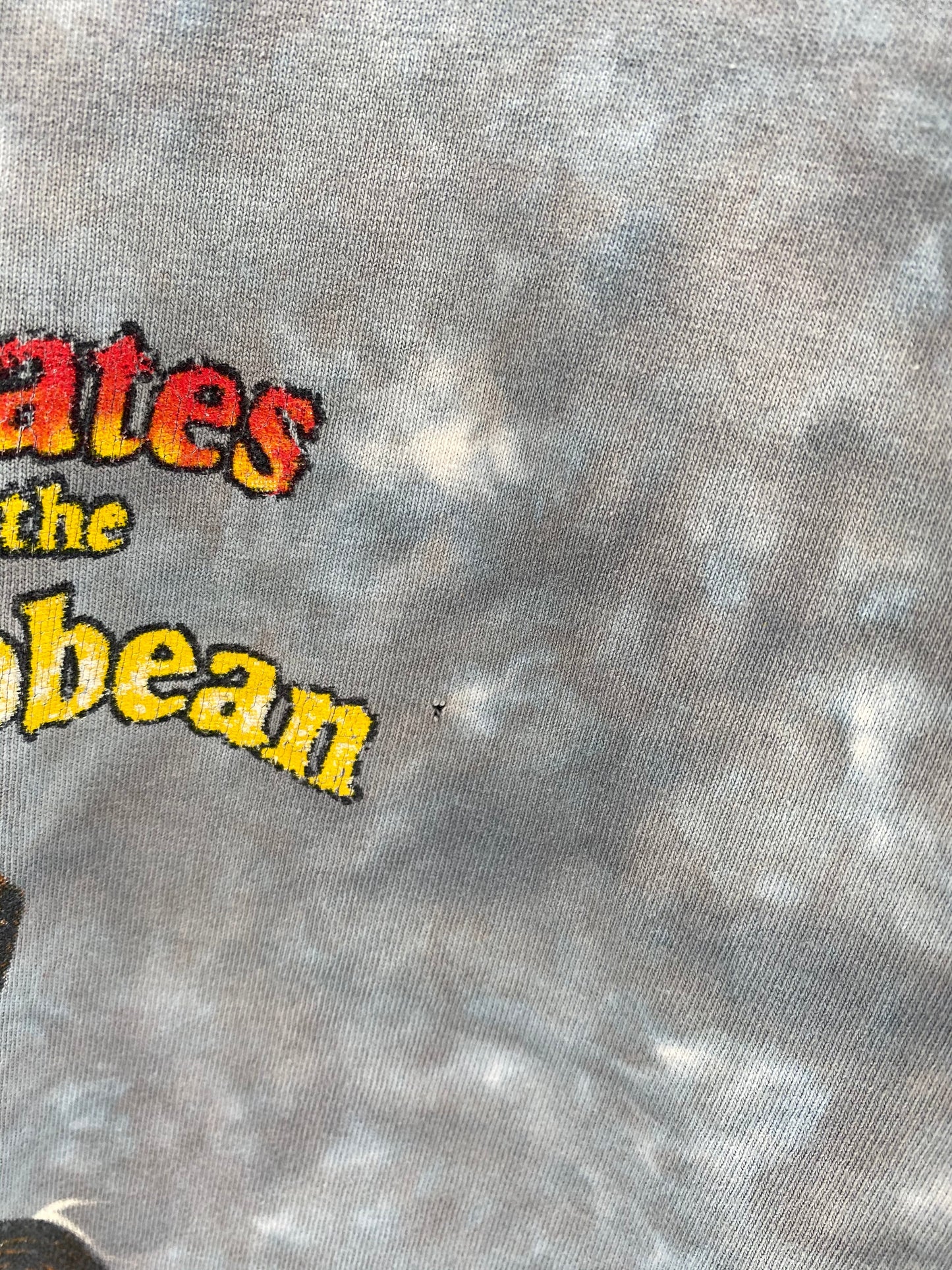 00’ DISNEY PIRATES of the CARIBBEAN Made in USA Size XXL Vintage T-Shirt / K6872