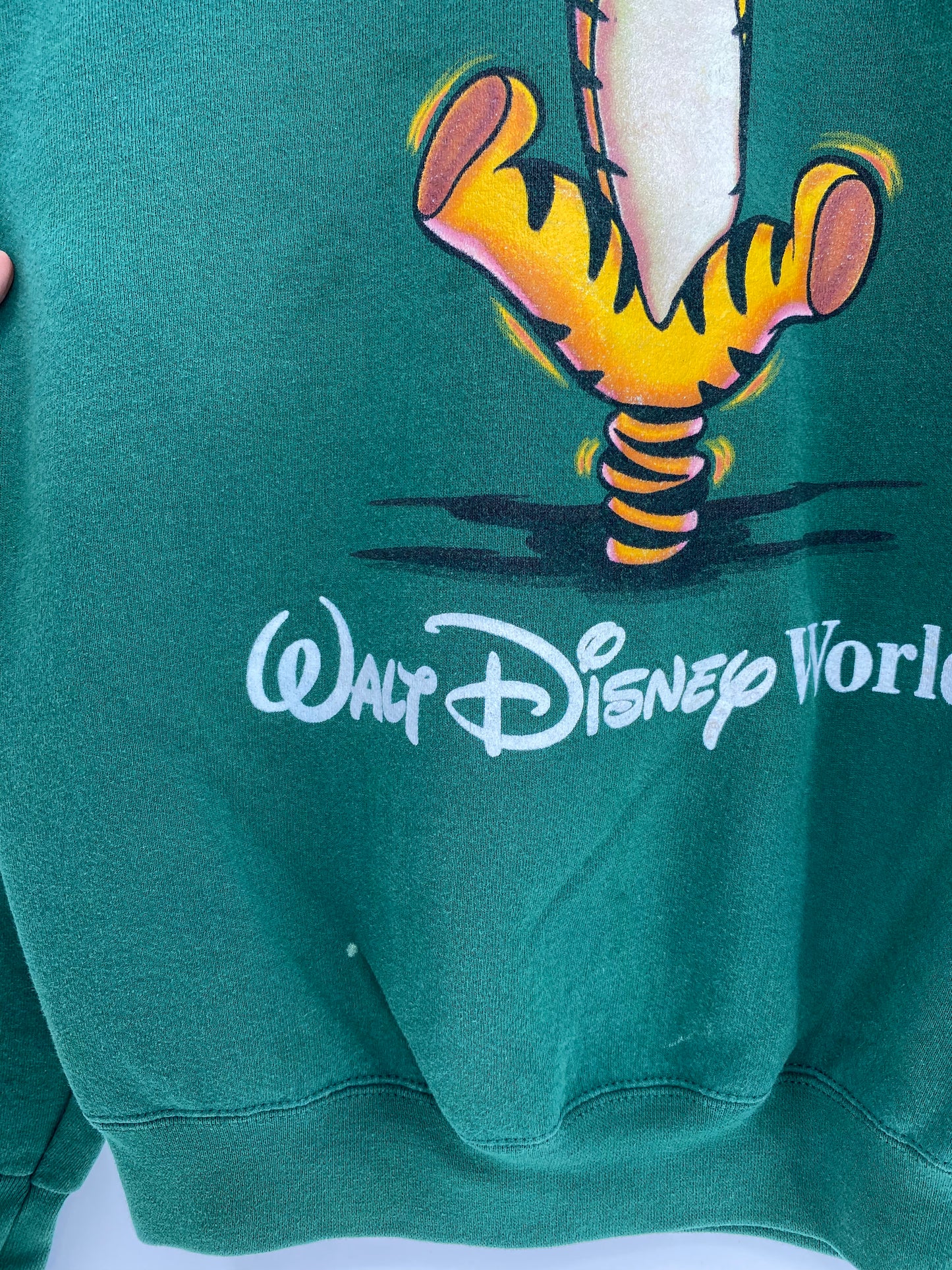90’s WALT DISNEY WORLD TIGGER Made in USA  Size M Sweat-shirt / 9629