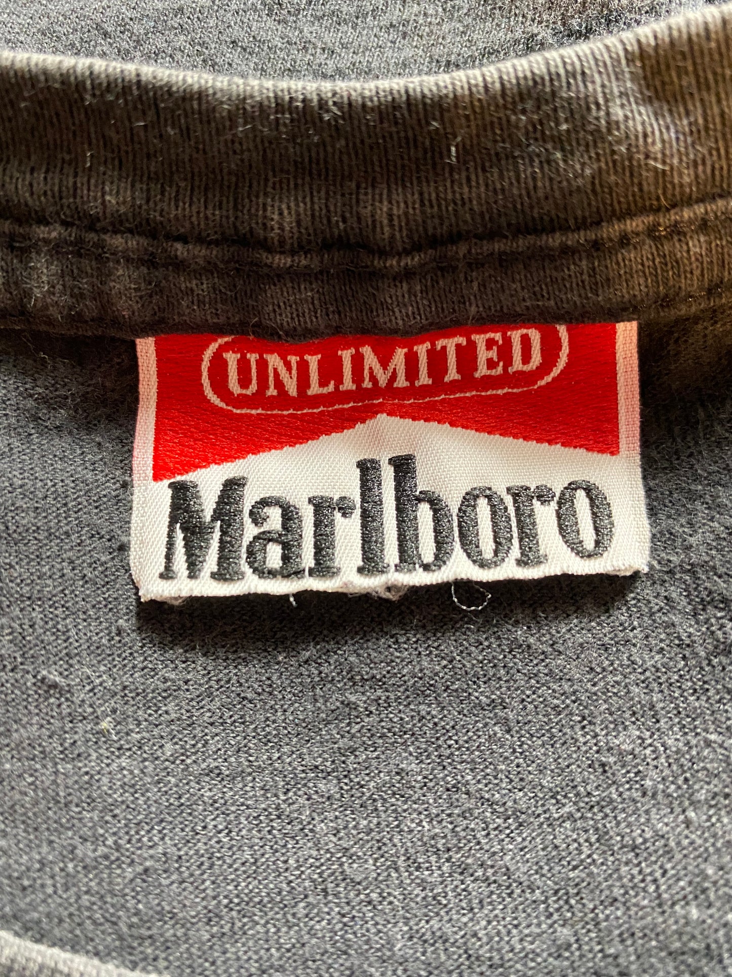 90’s MARLBORO Lizard Size No tag(Approx.XXL) T-Shirt/ K822
